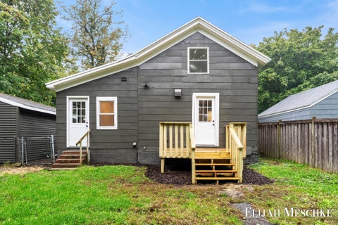 Tiny photo for 312 N Smith Street, Greenville City, MI 48838 (MLS # 65026052535)