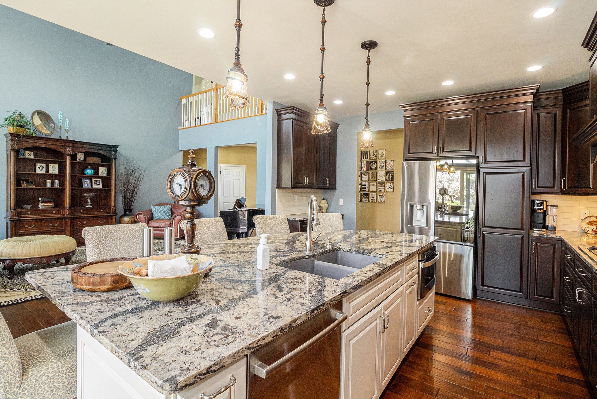 4579 OAK TREE COURT
