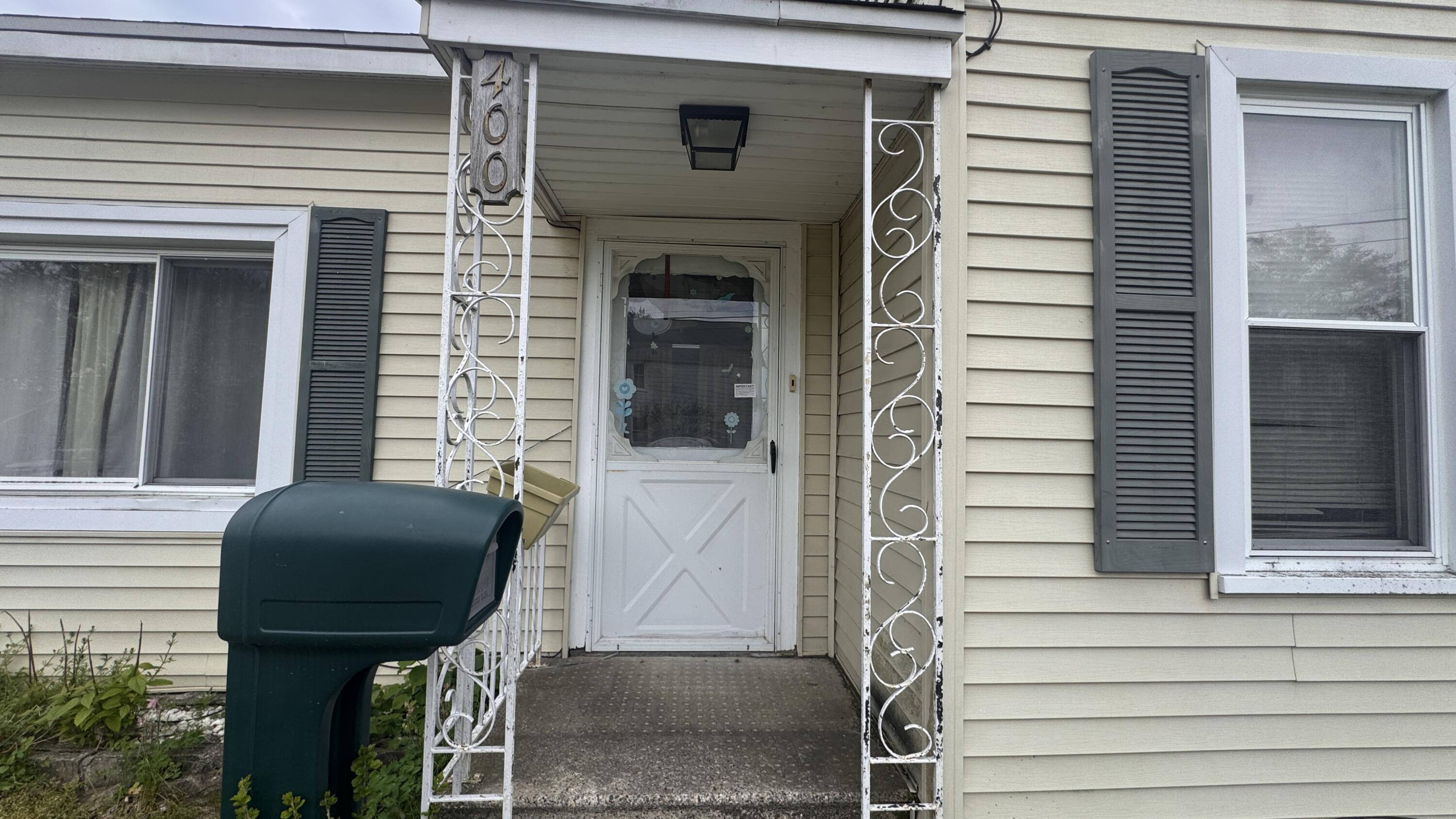 400 N 6th Street