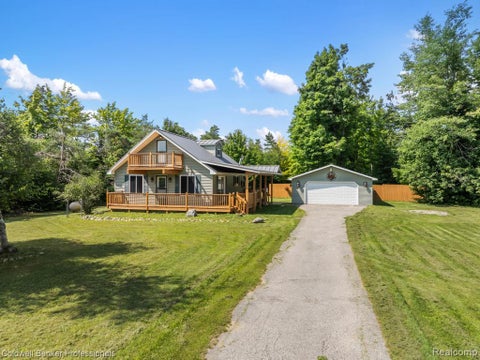 Photo for 6389 Postlewait Road