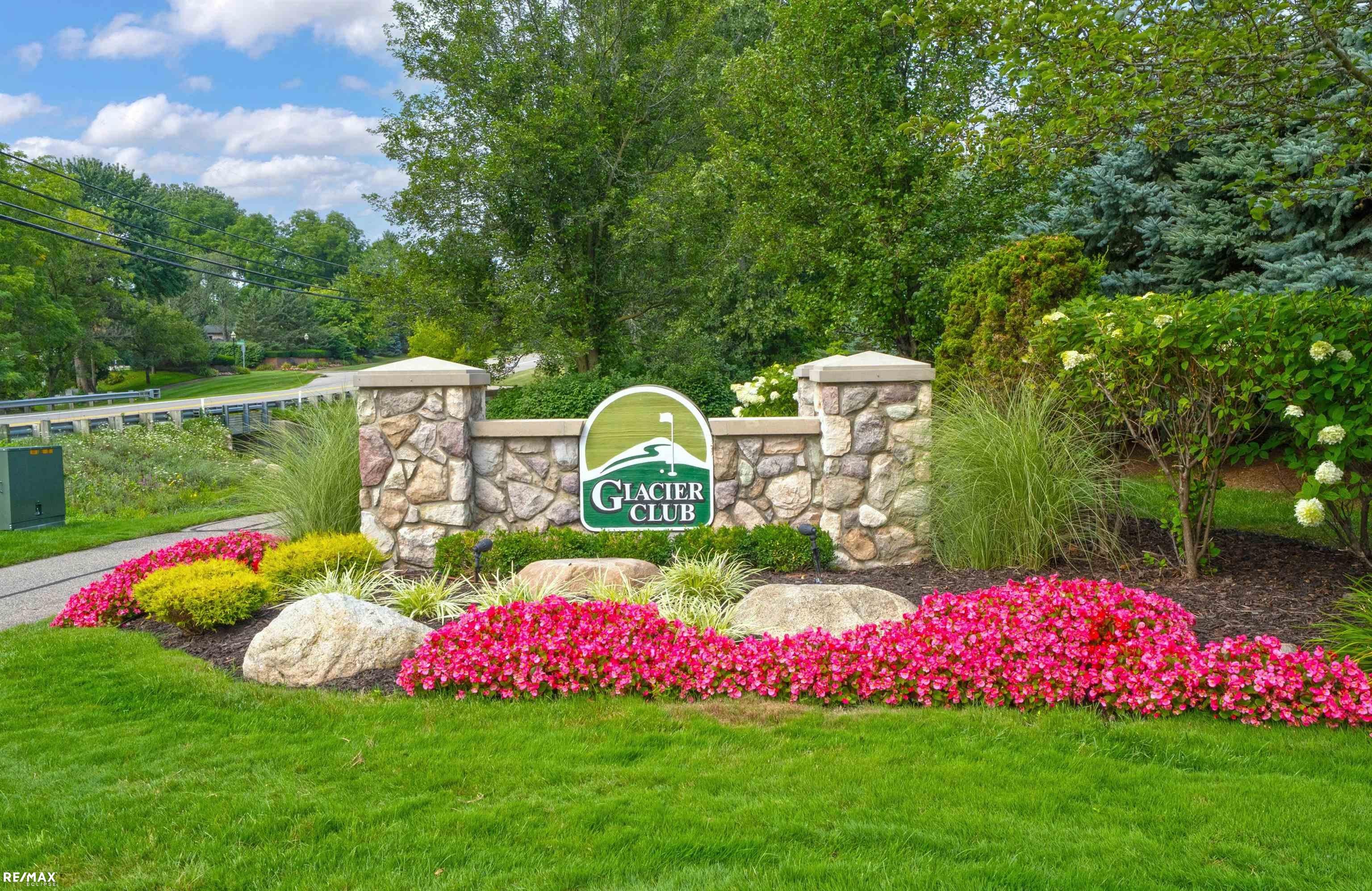 58773 Valley View Dr Drive