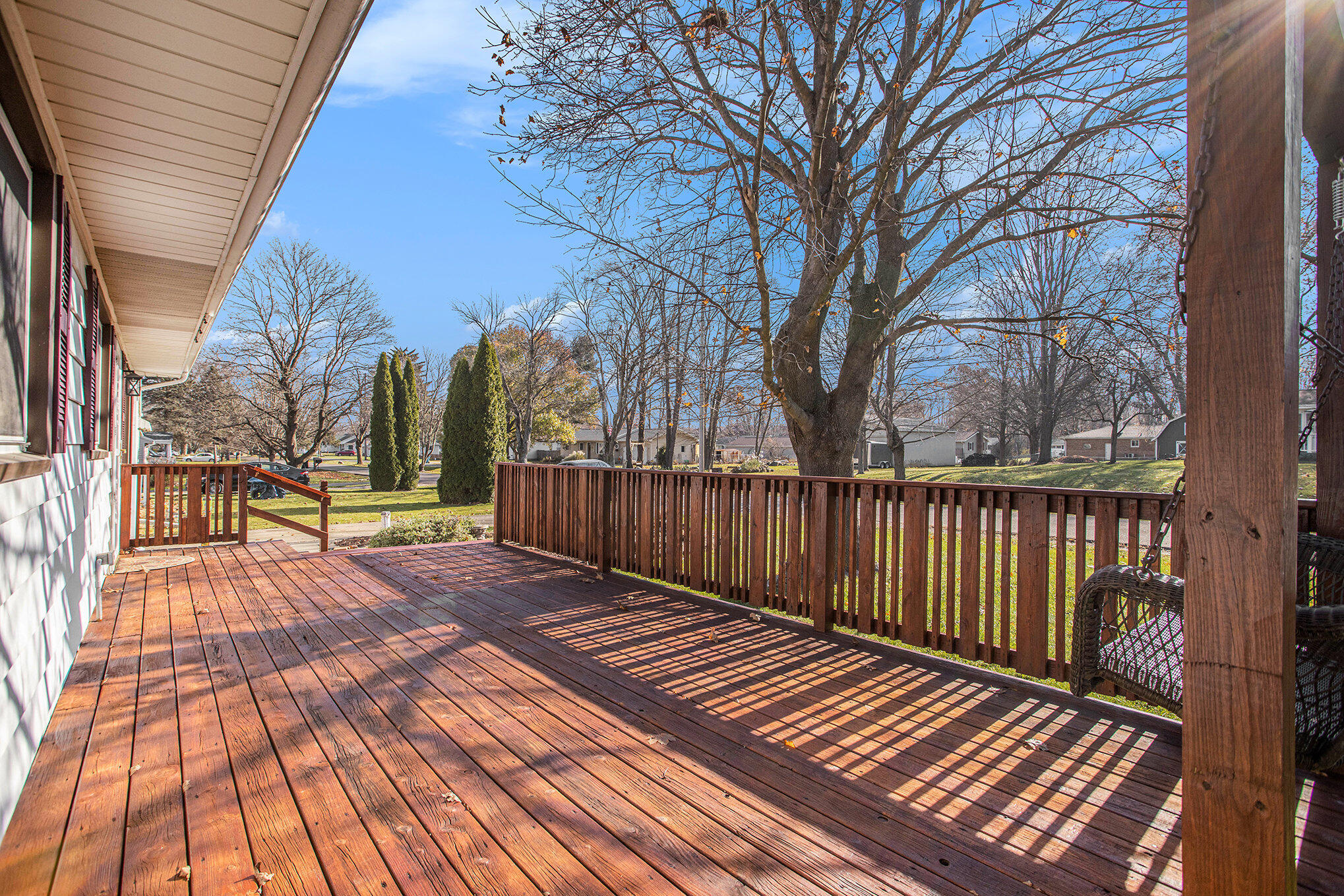 149 Sunset Boulevard E