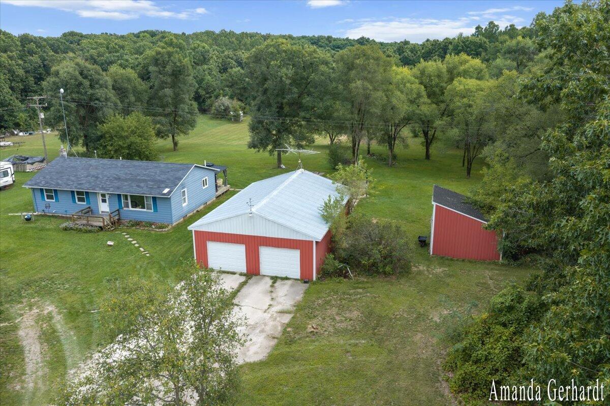 7011 W Bricker