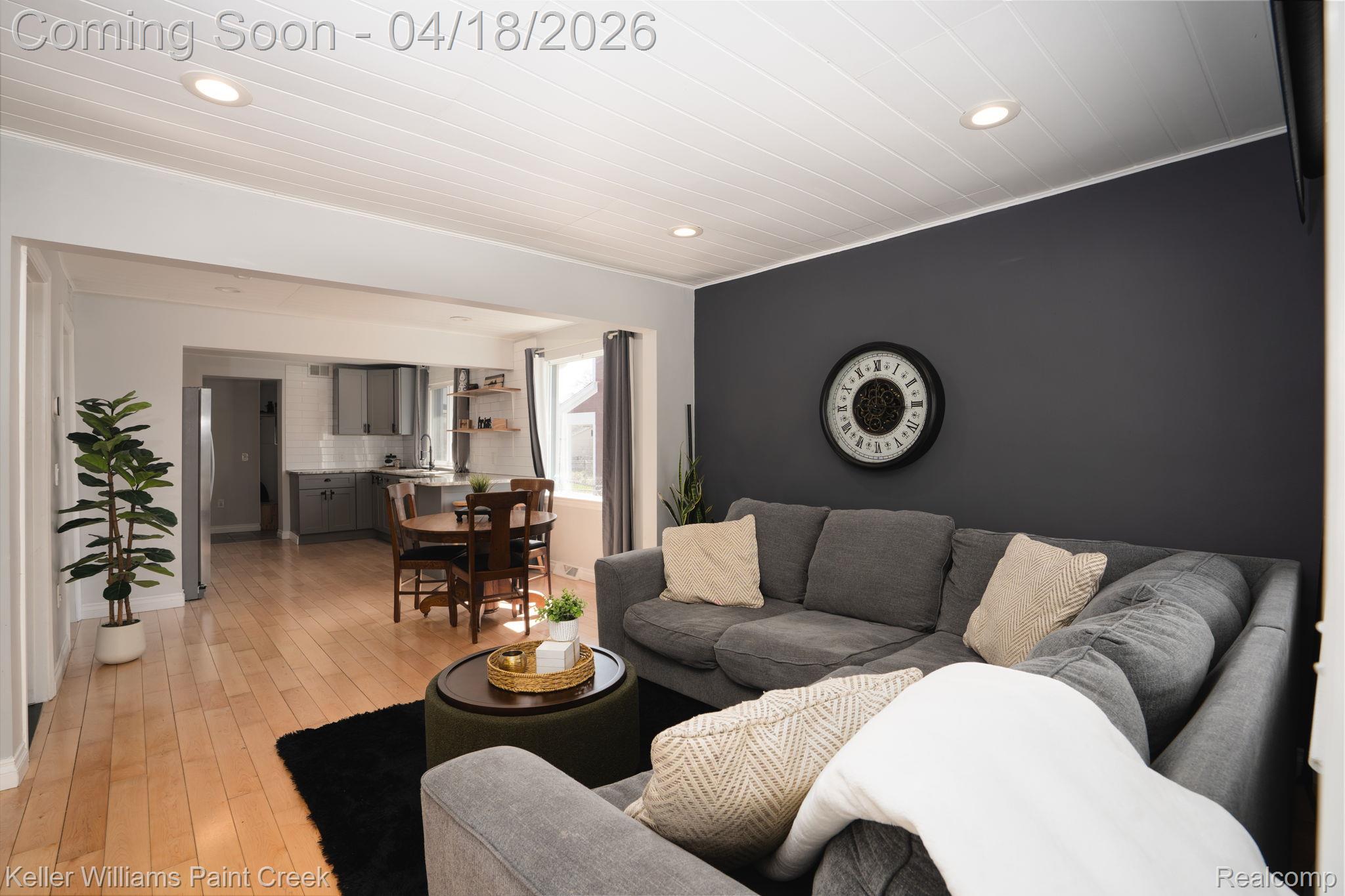 21414 Westview Avenue