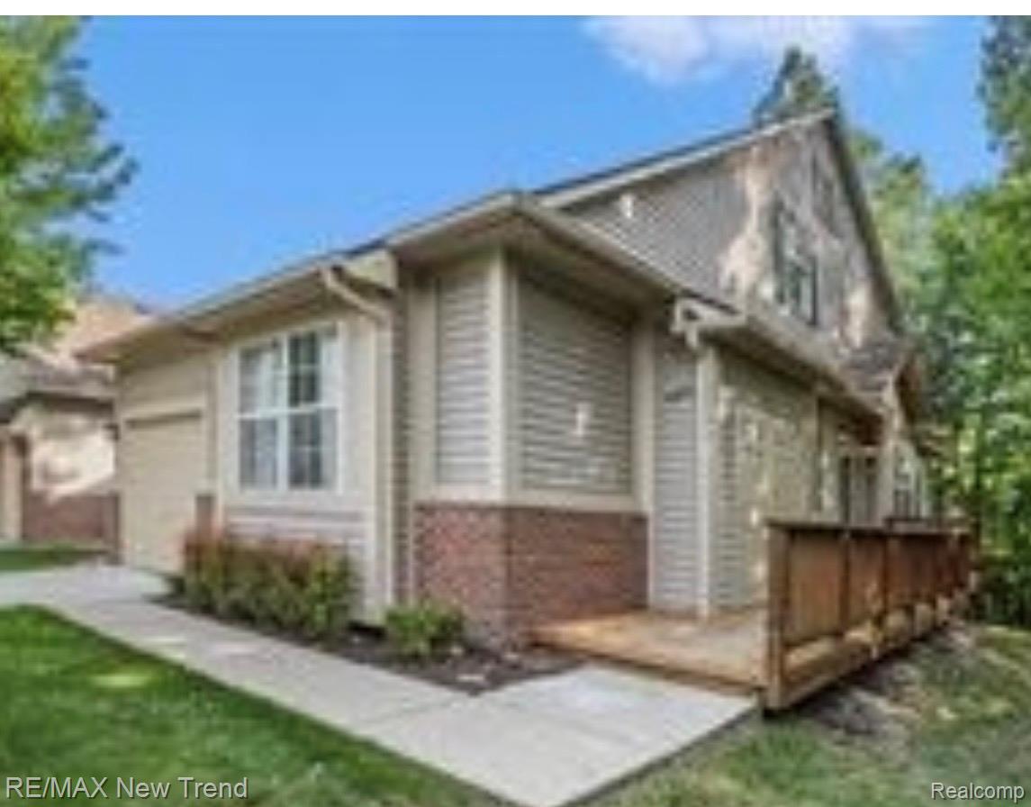 41785 Independence Drive