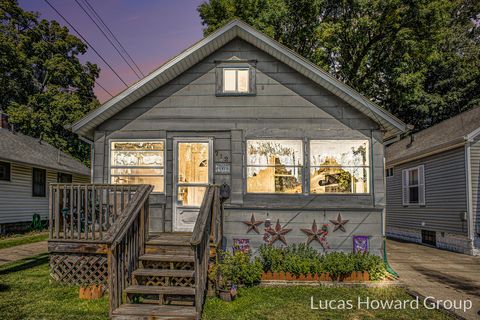 712 Lenore Avenue Lansing City MI 48910