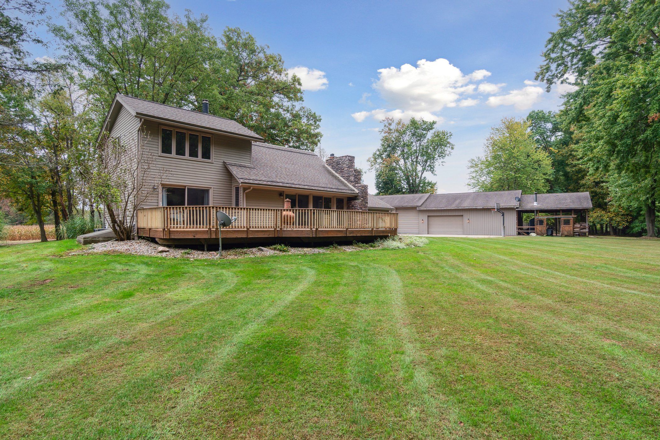 9247 SCHREPFER Road