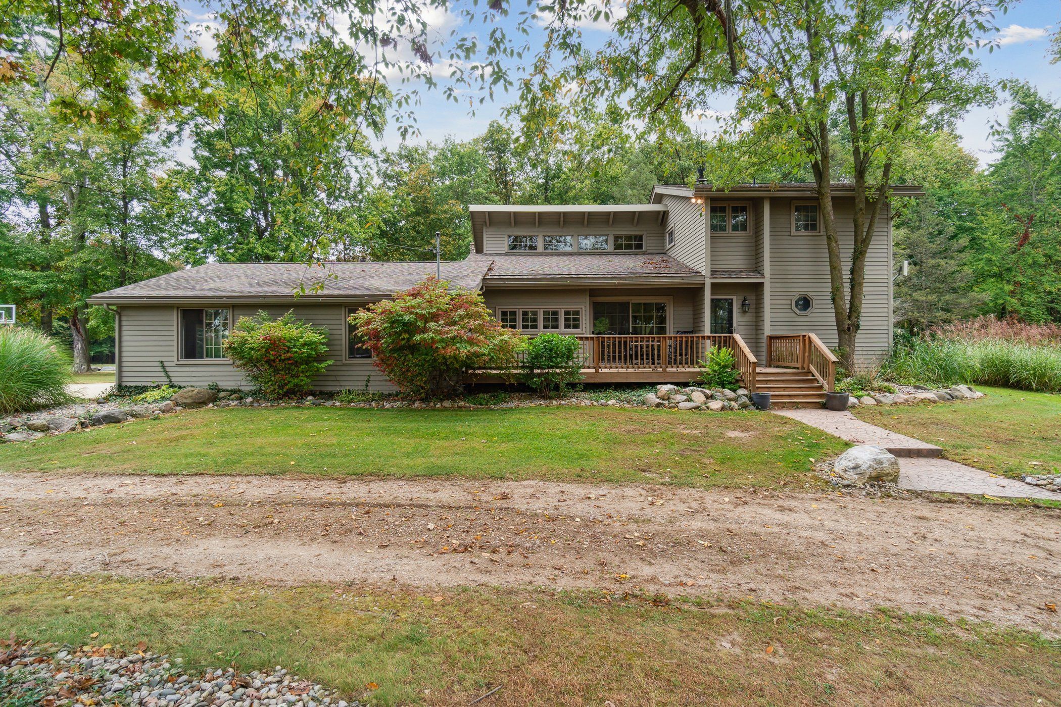 9247 SCHREPFER Road