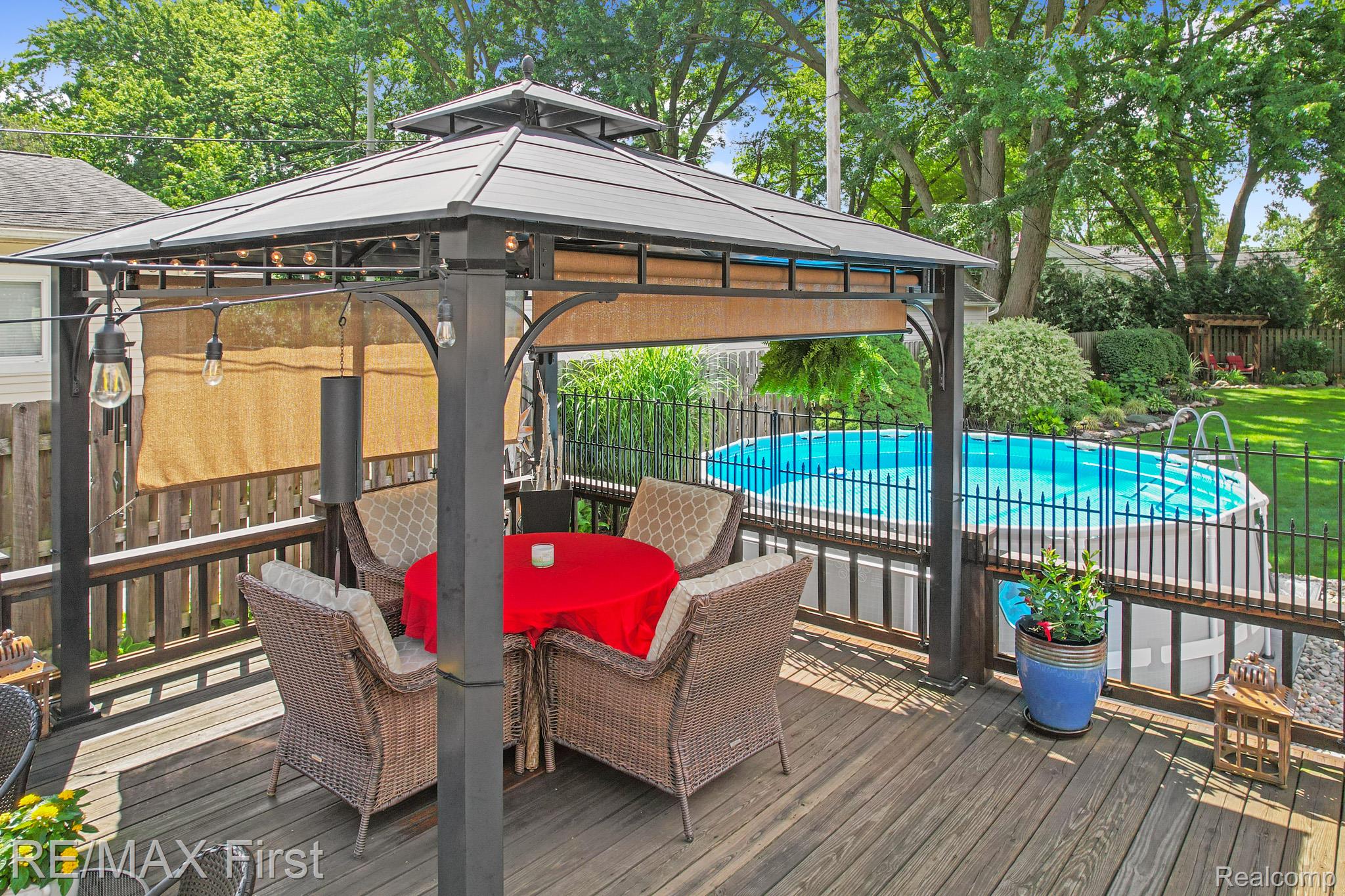 1103 W Webster Road