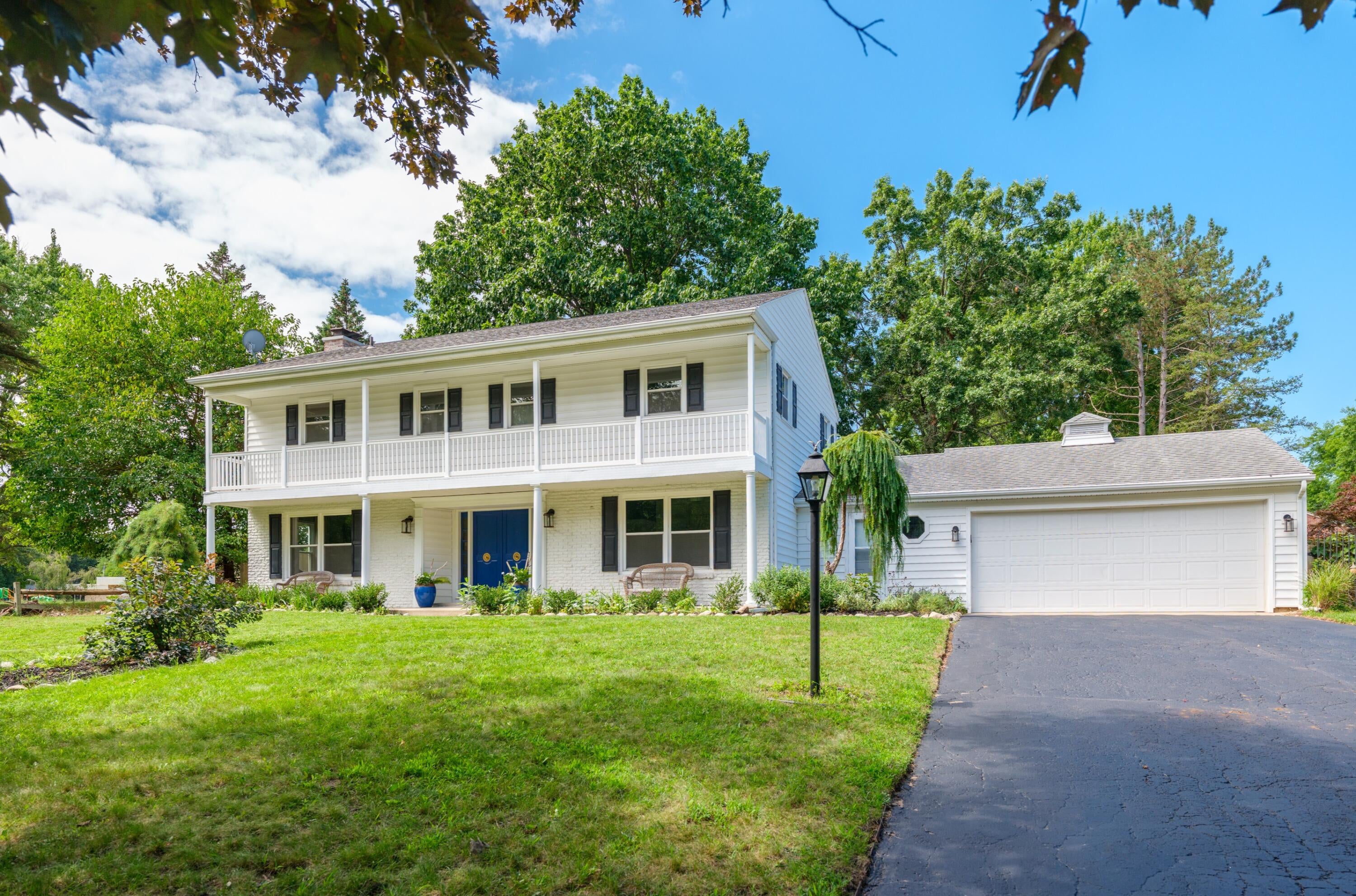2222 Aberdeen Drive