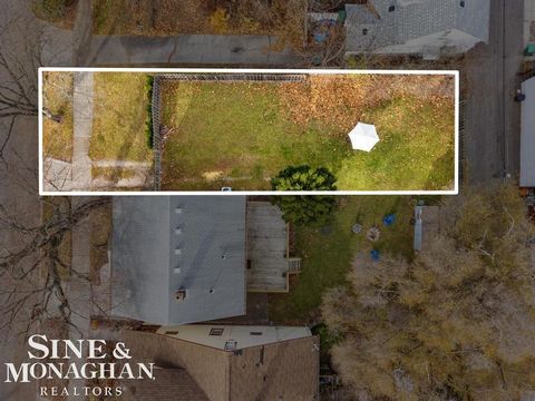 1336 Wayburn Street Grosse Pointe Park City MI 48230