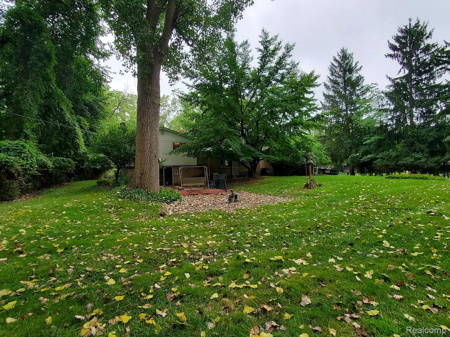 21105 Westfarm Court