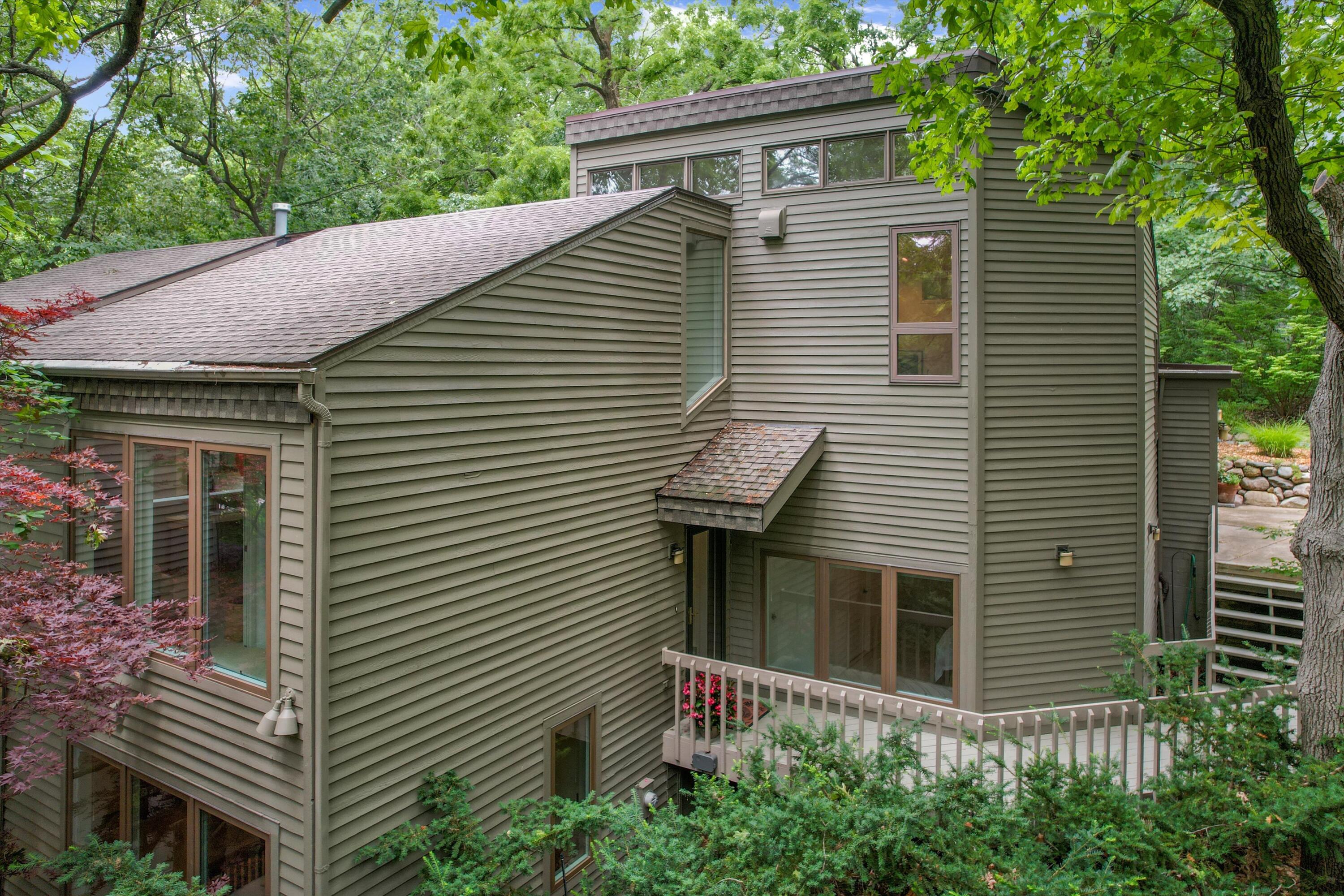 815 Green Road