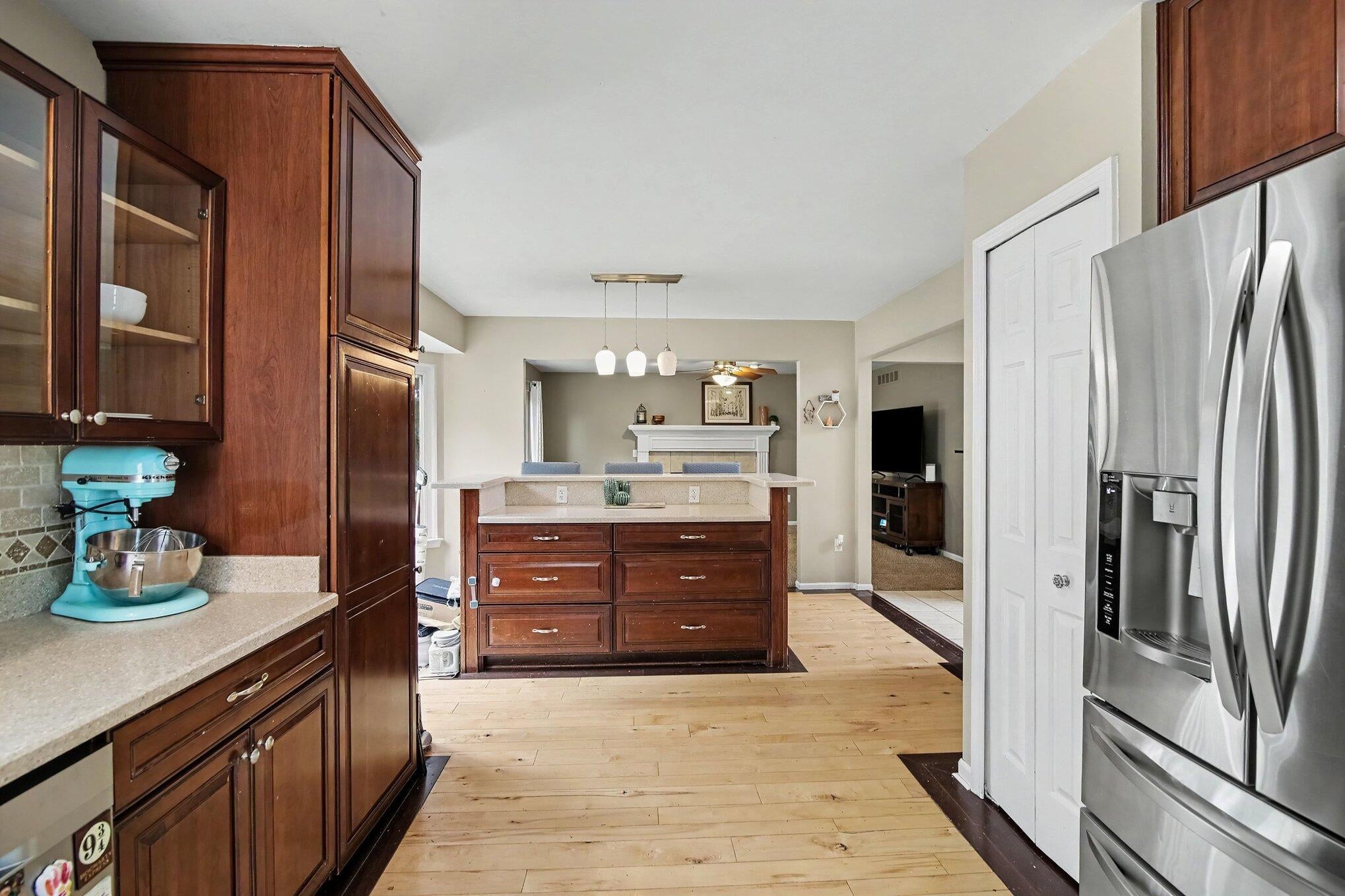 7620 Pioneer Drive
