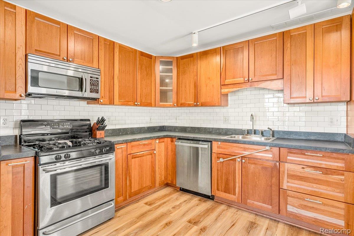 9597 Harbour Cove Court 105