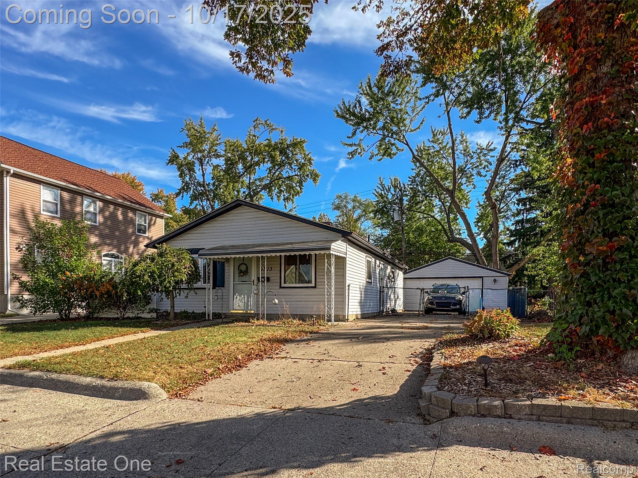 1213 Batavia Avenue
