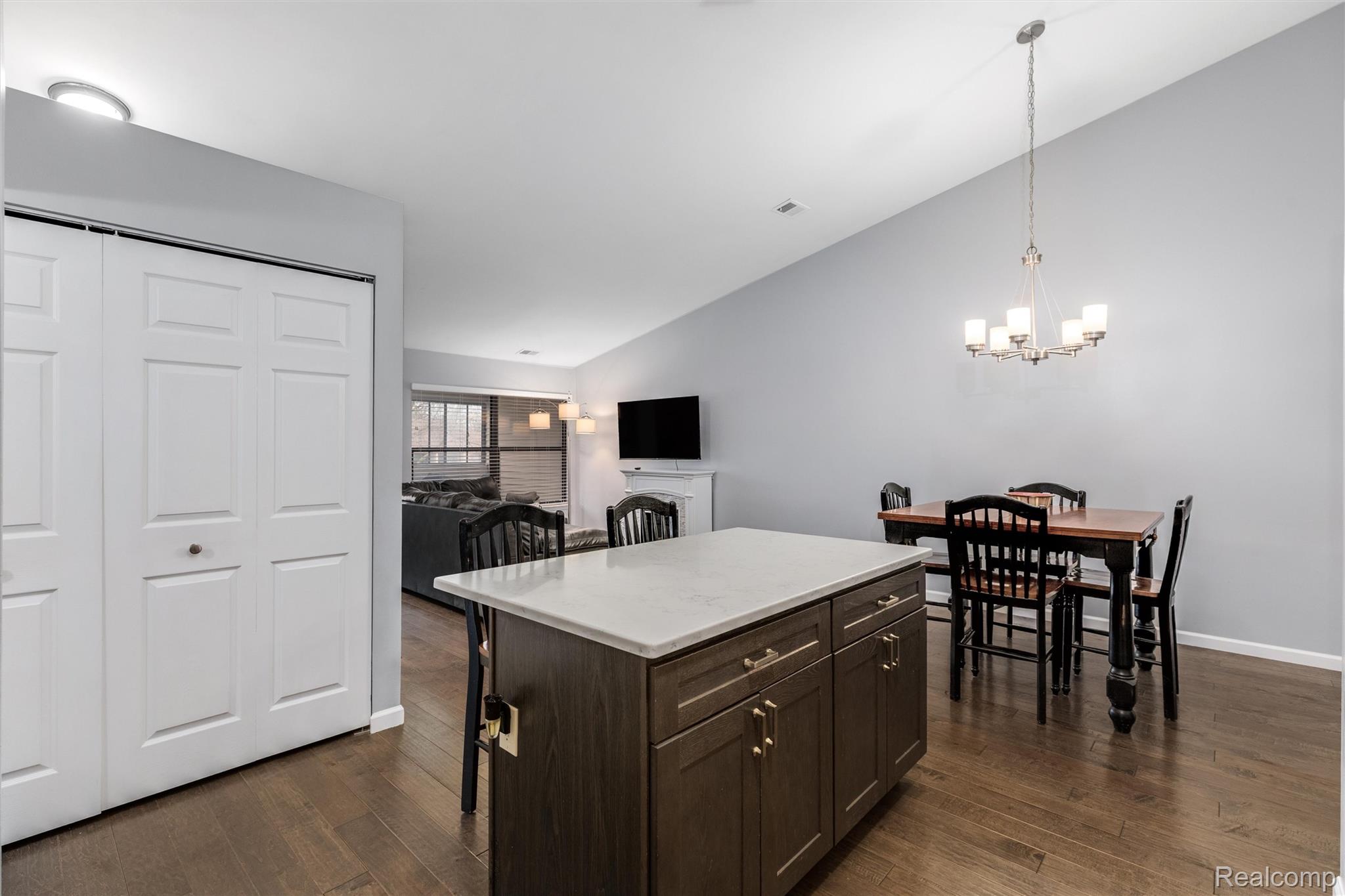 19567 Northridge Drive