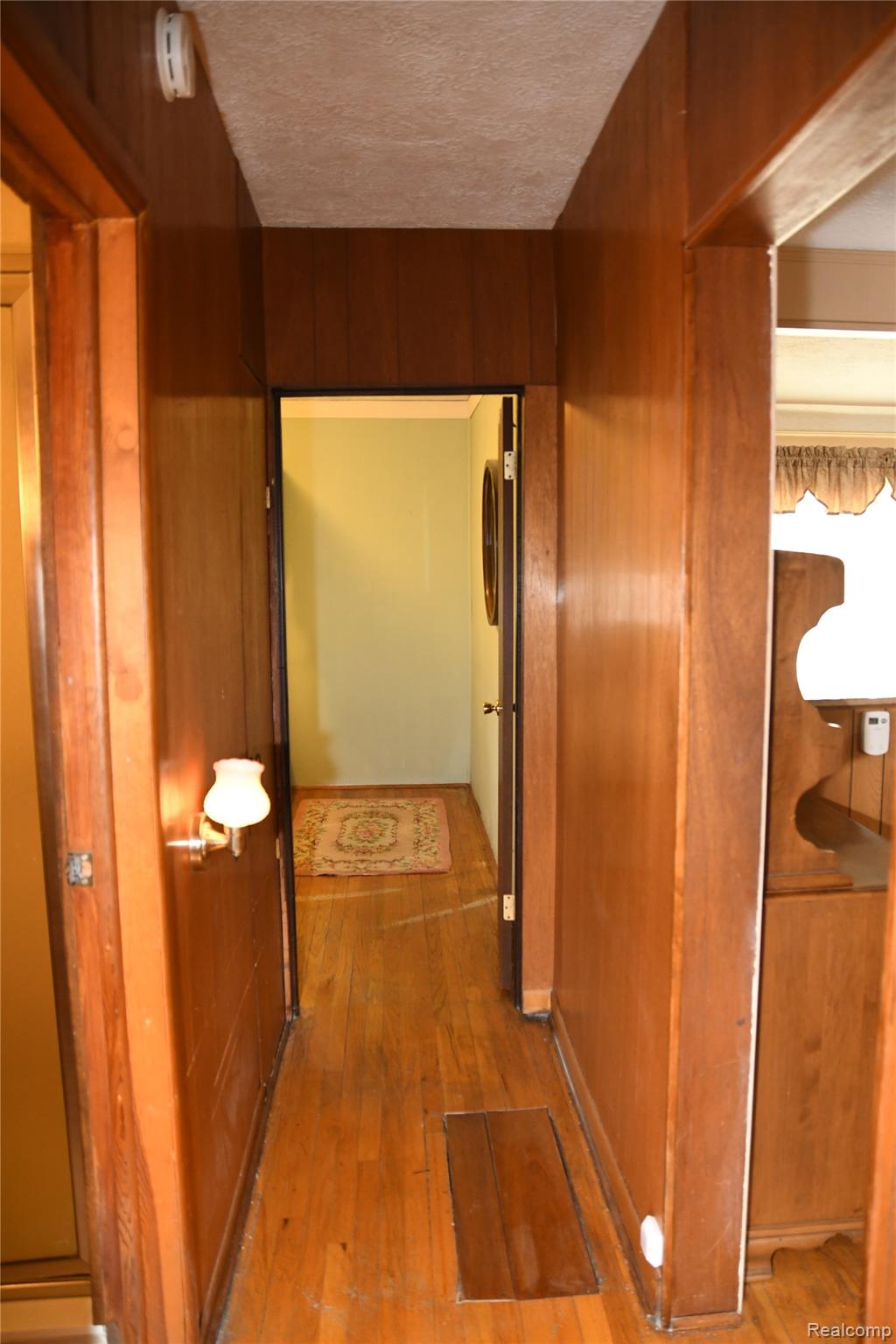 Lincoln Park City, Michigan 48146, United States, 3 Bedrooms Bedrooms, ,3 BathroomsBathrooms,Residential,Pending,145172