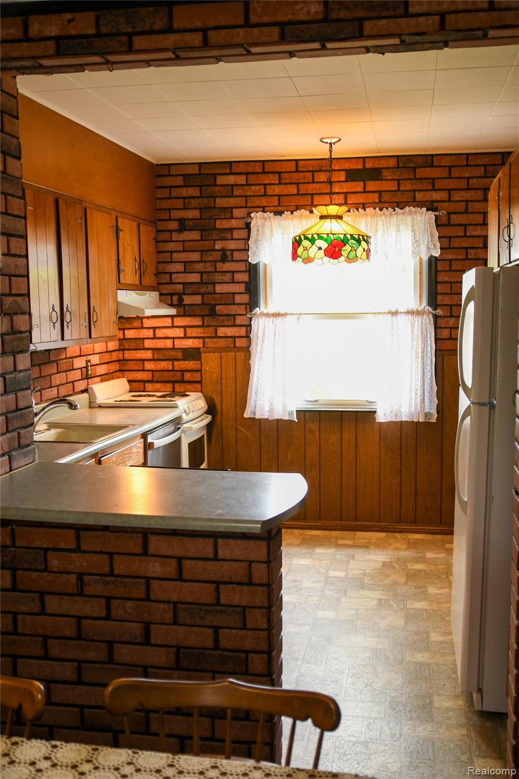 Lincoln Park City, Michigan 48146, United States, 3 Bedrooms Bedrooms, ,3 BathroomsBathrooms,Residential,Pending,145172