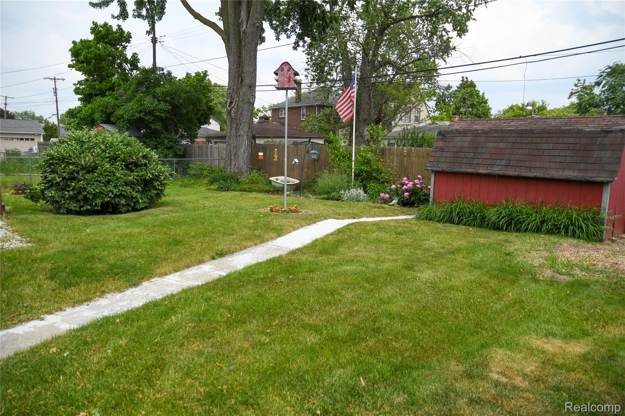 Lincoln Park City, Michigan 48146, United States, 3 Bedrooms Bedrooms, ,3 BathroomsBathrooms,Residential,Pending,145172