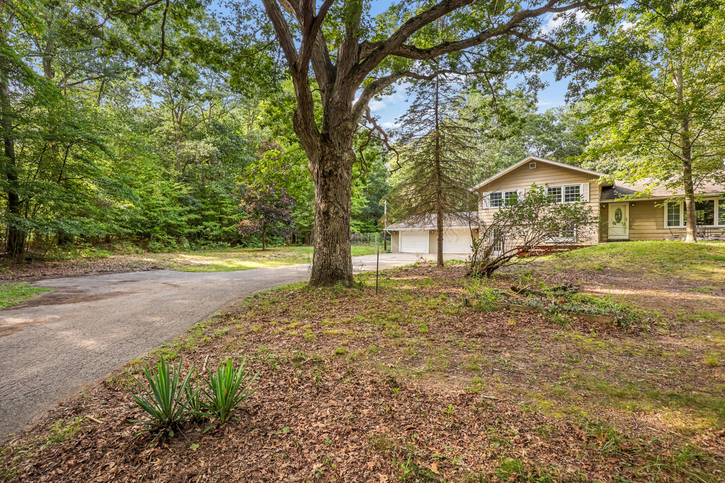 3100 W Giles Road