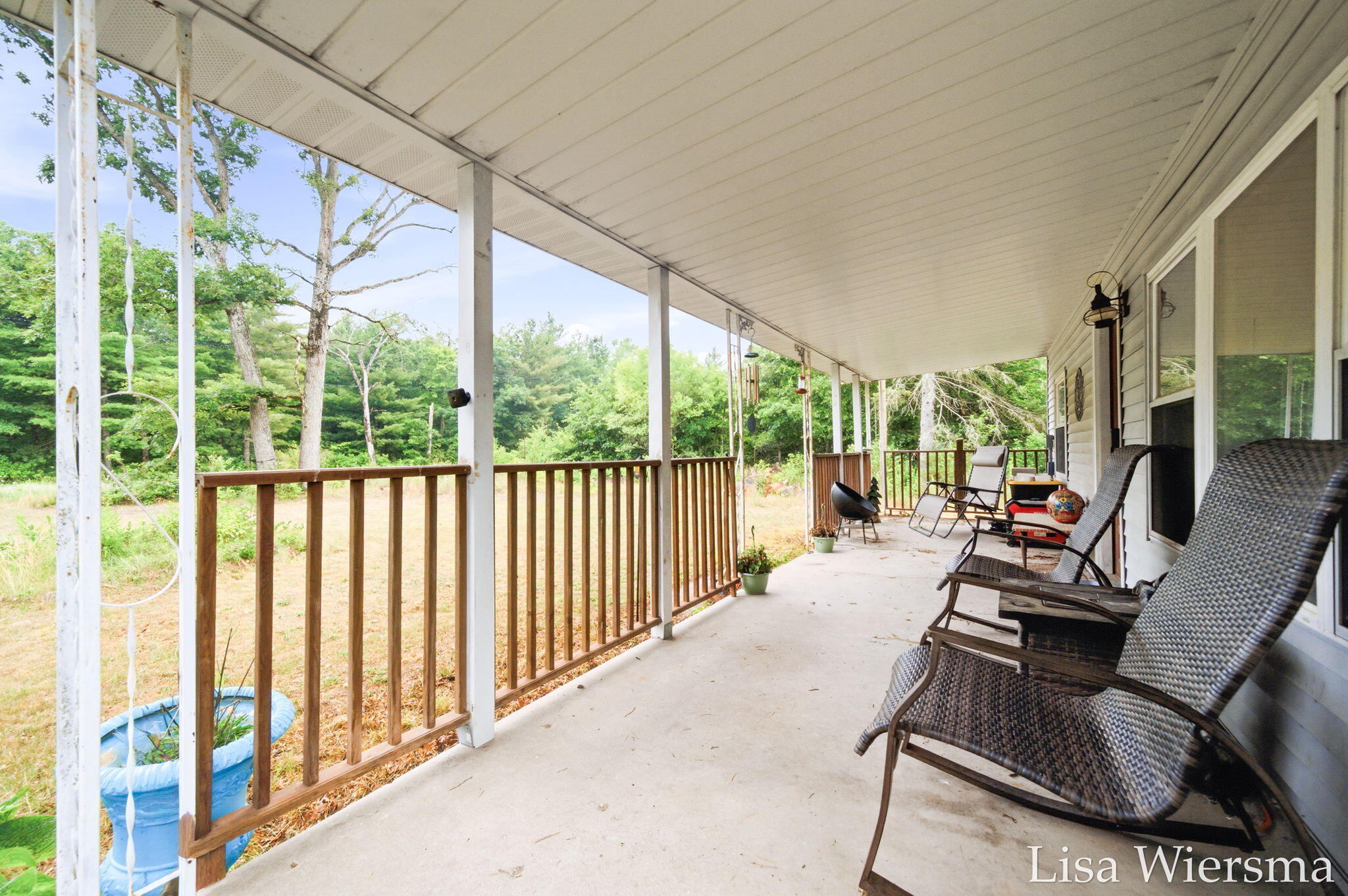 4393 E 8th Street