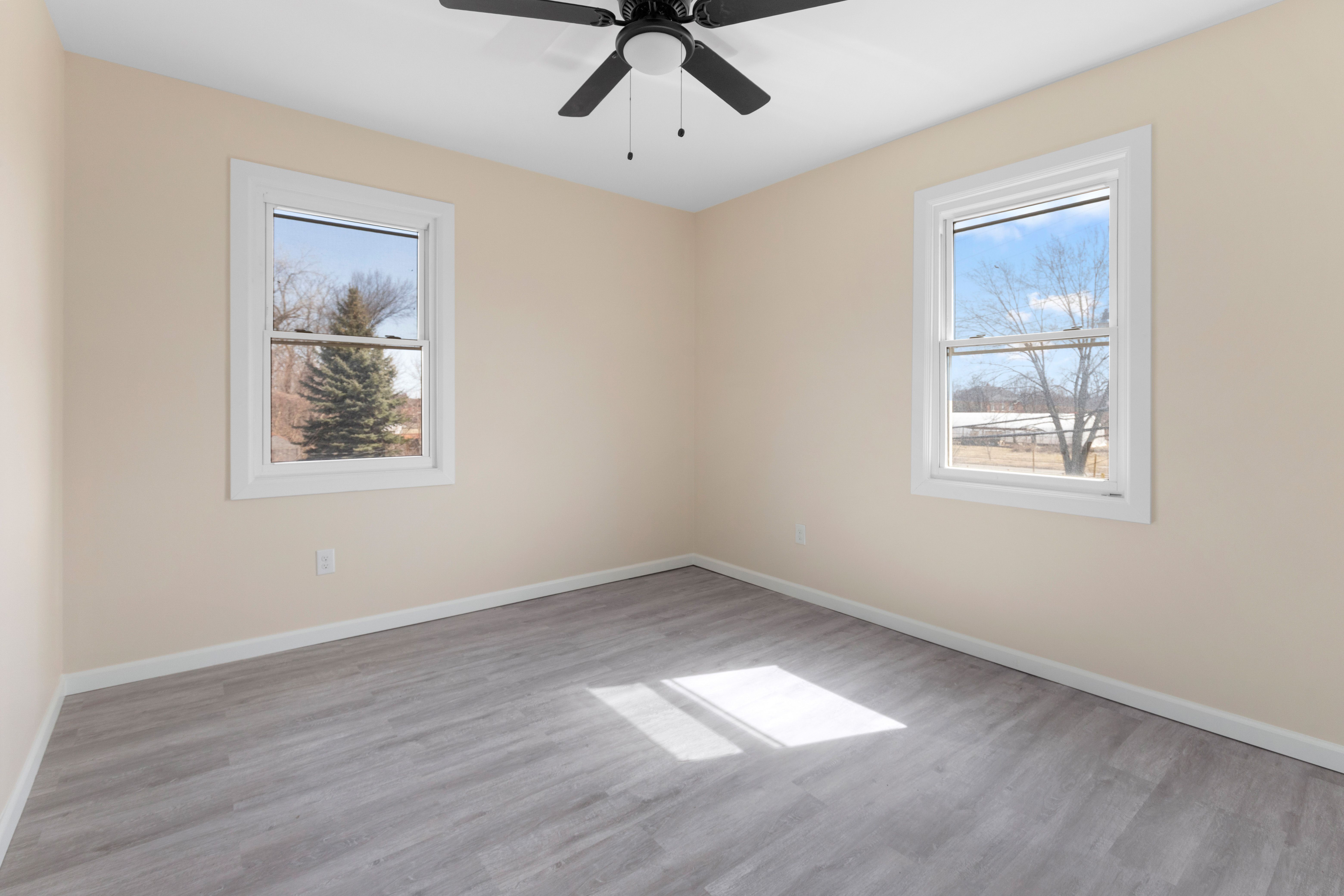 Detroit City Wayne, Michigan 48206, United States, 3 Bedrooms Bedrooms, ,1 BathroomBathrooms,Residential,Active,123429