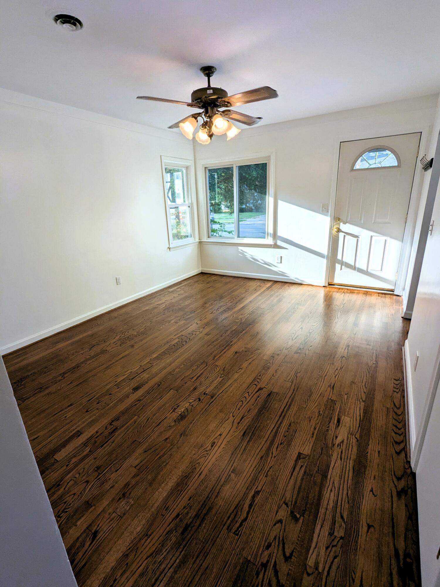 1824 Wordsworth Street