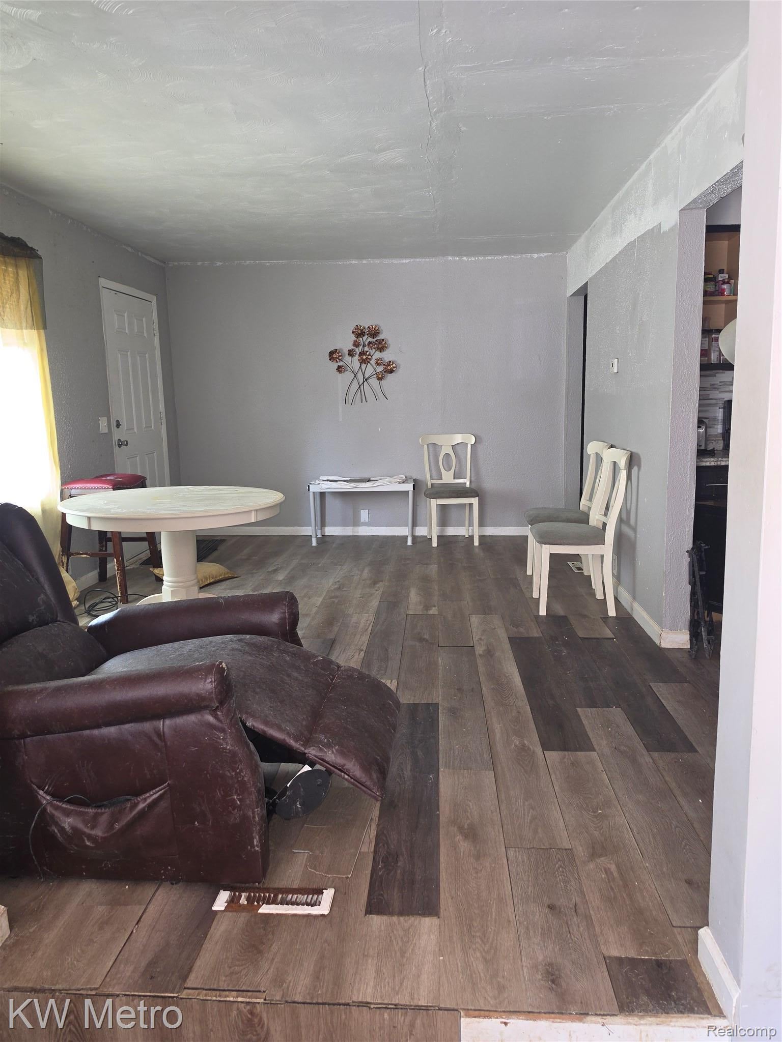 3096 Devonshire Street
