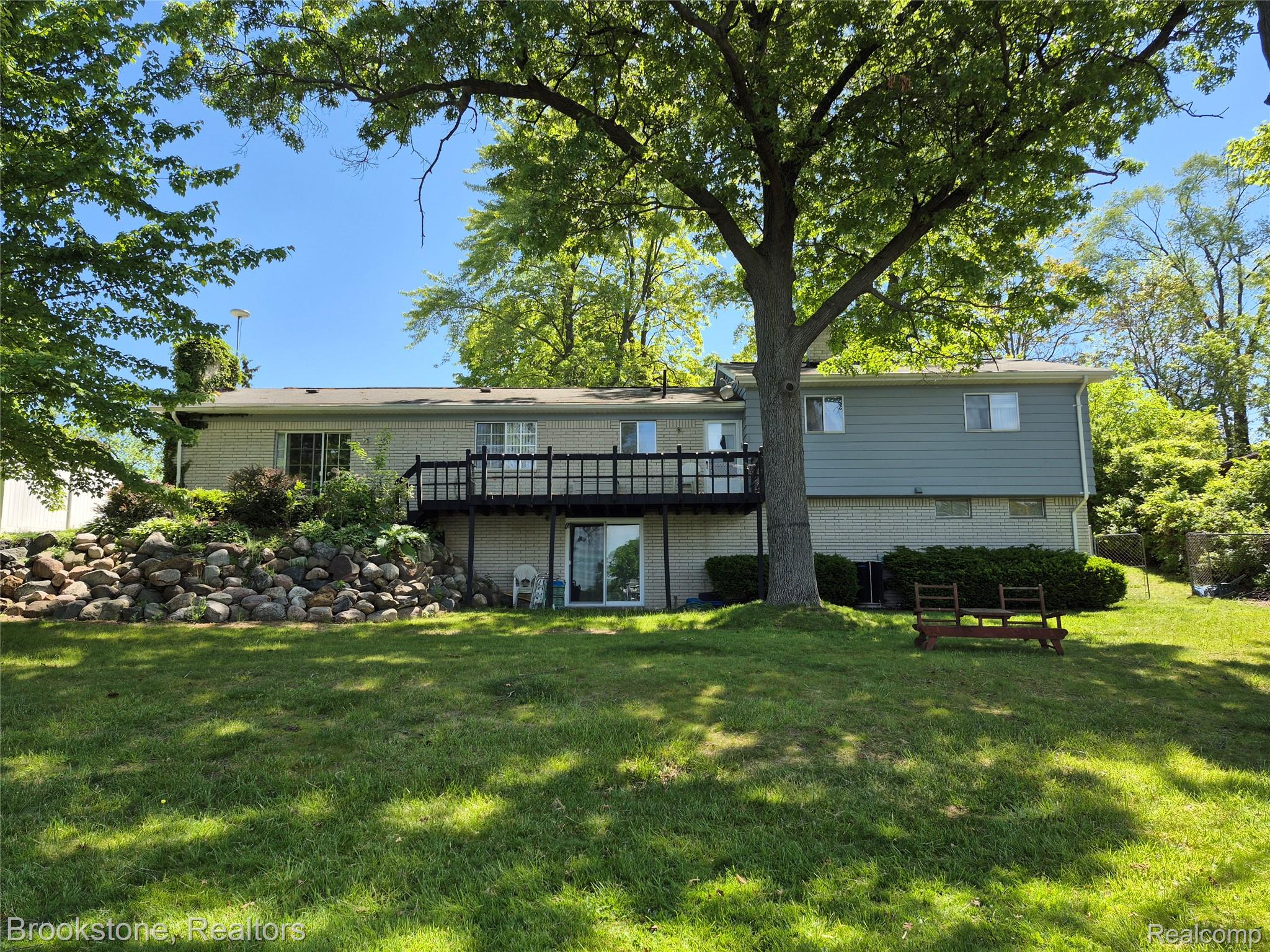 4295 Sashabaw Road