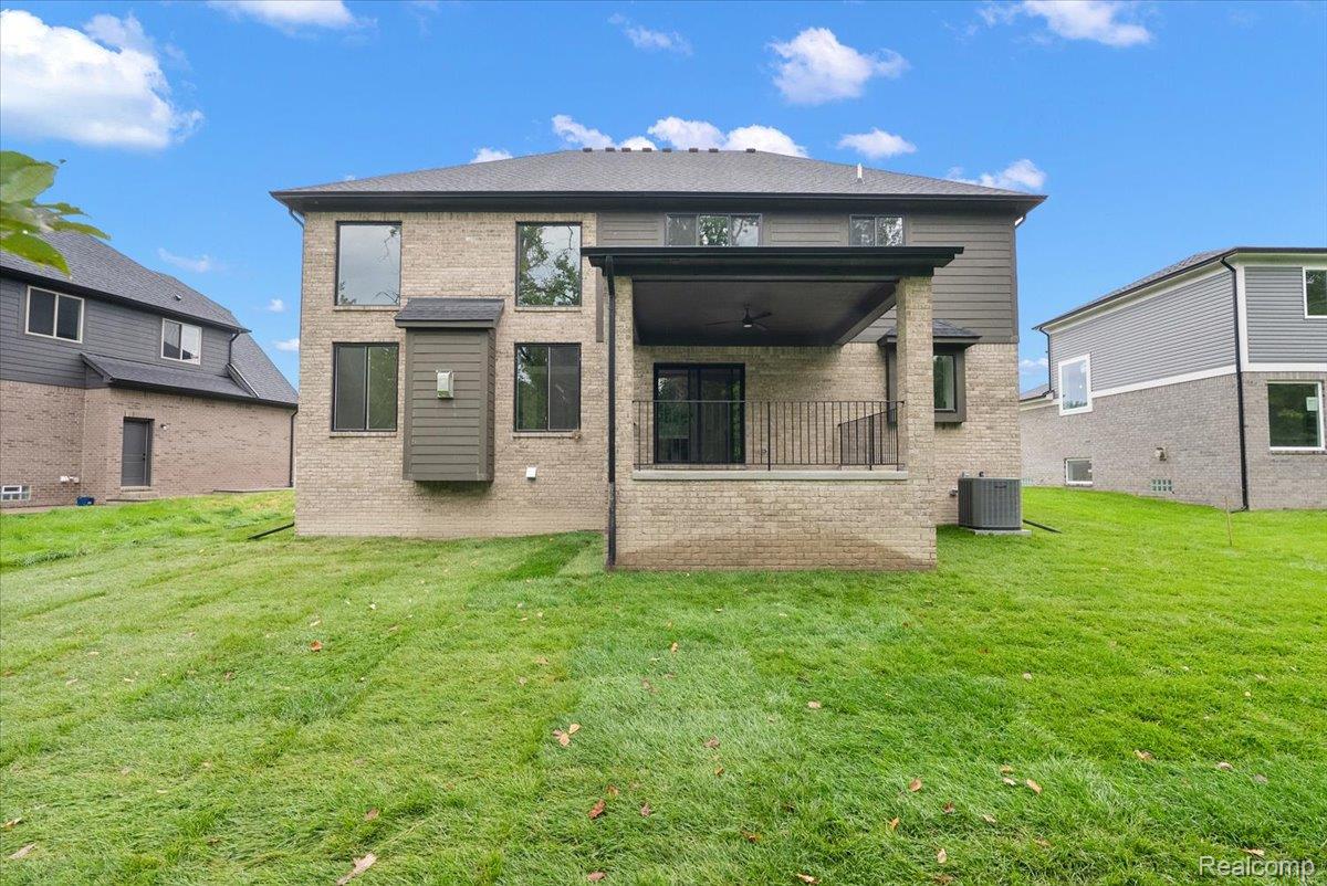 50419 Arcadia Drive