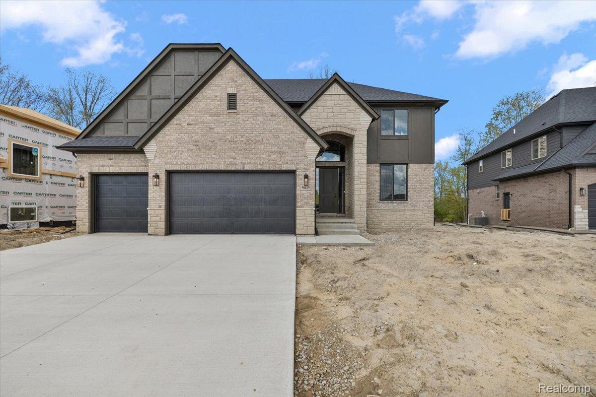50419 Arcadia Drive