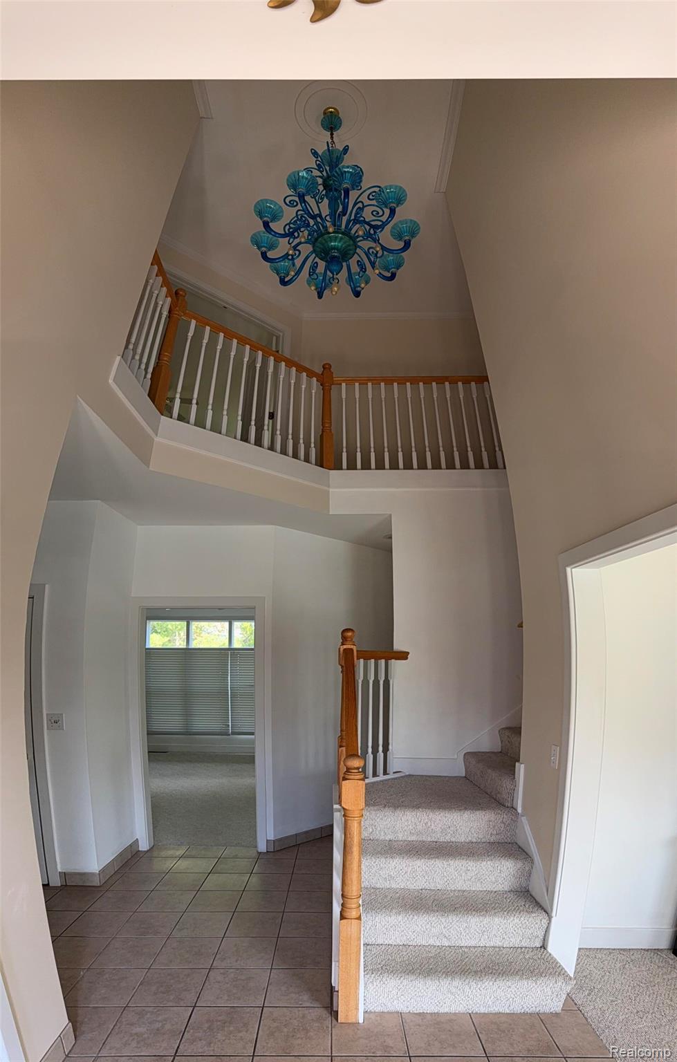 10 Cobblestone Place