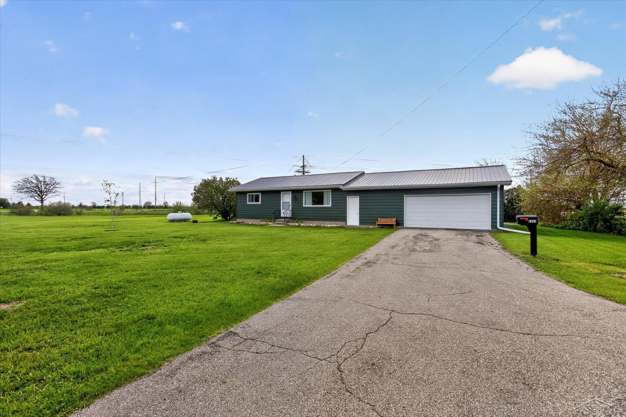 4265 Bay Park Road