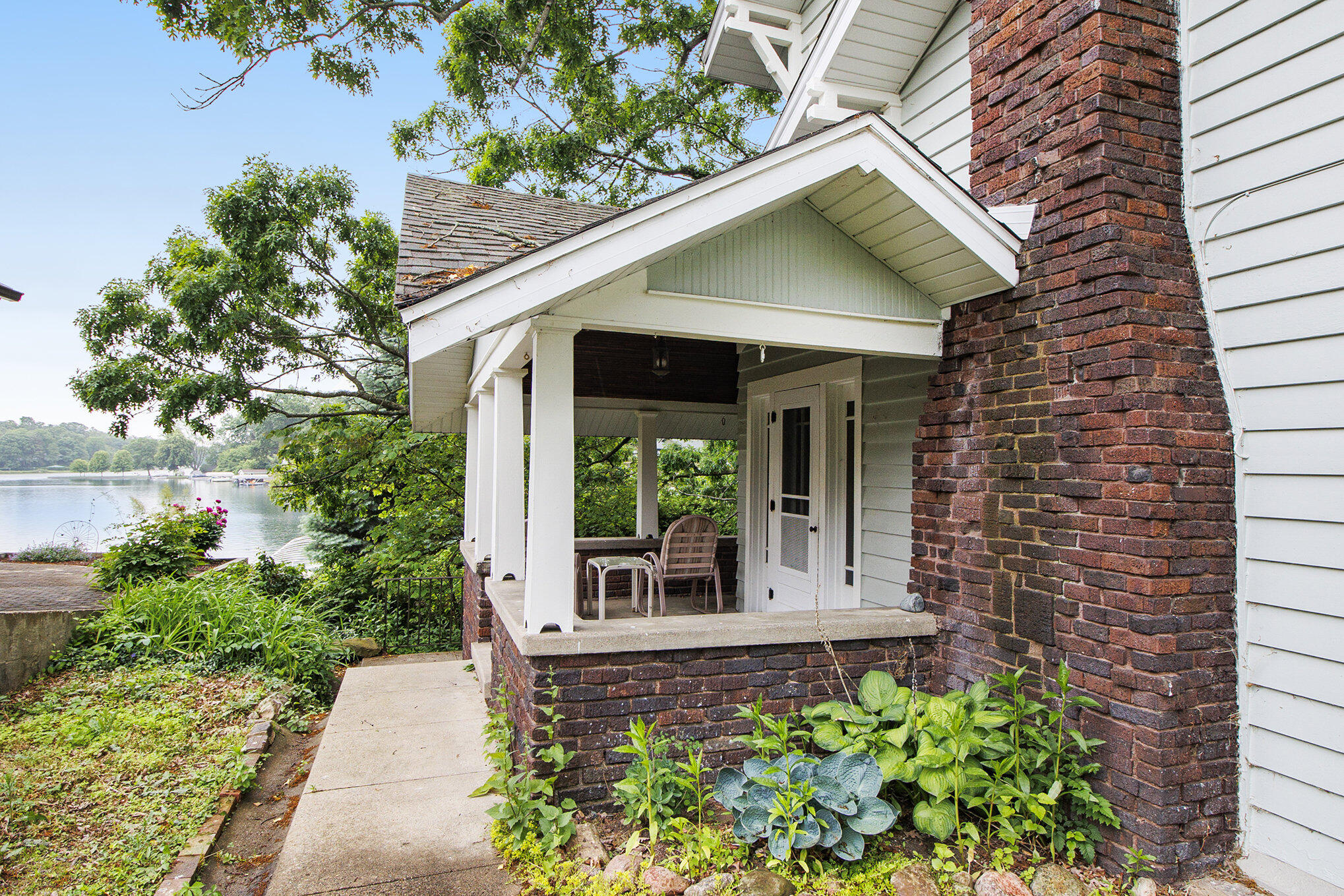 165 Honey Lane