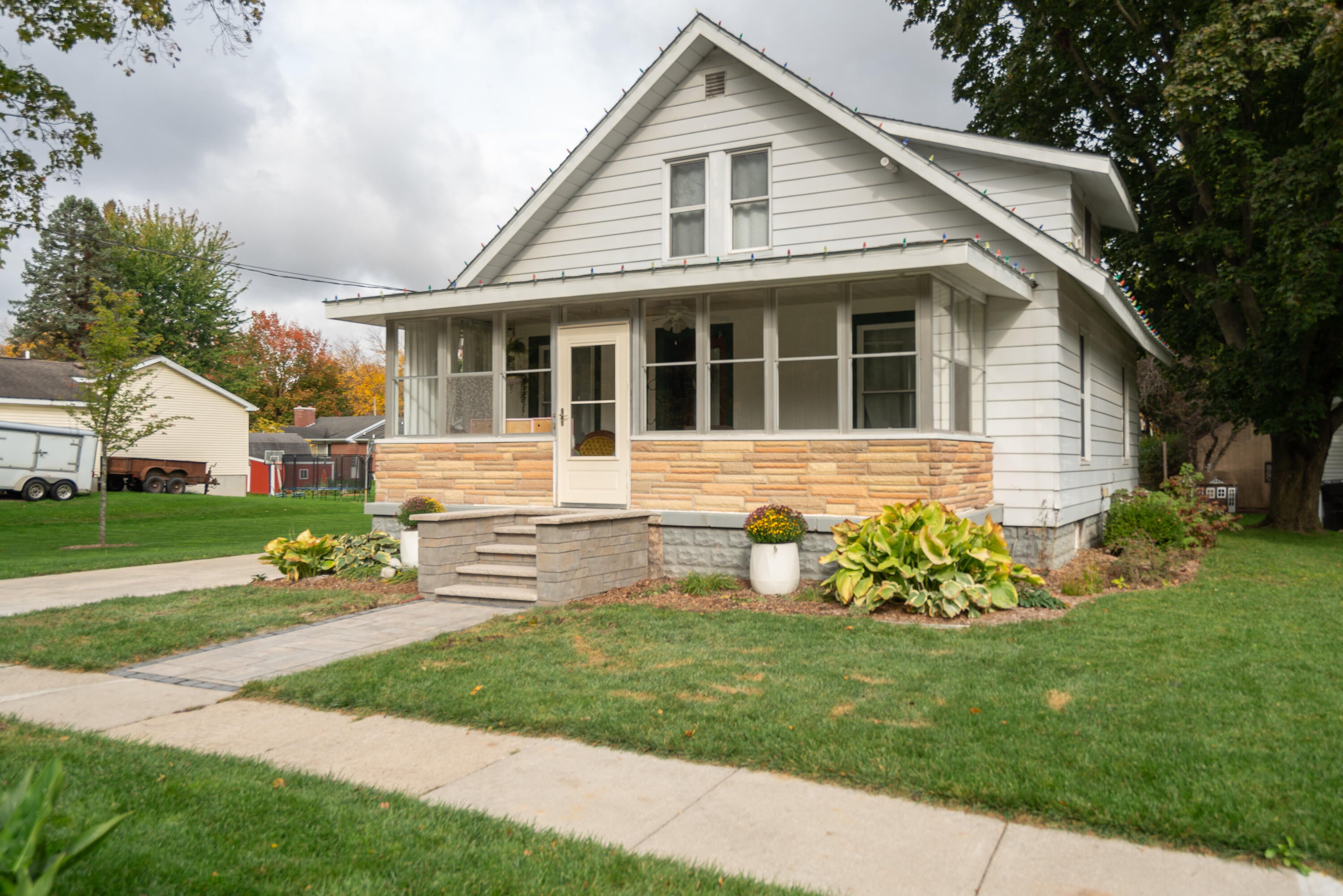 503 E Main Street SE