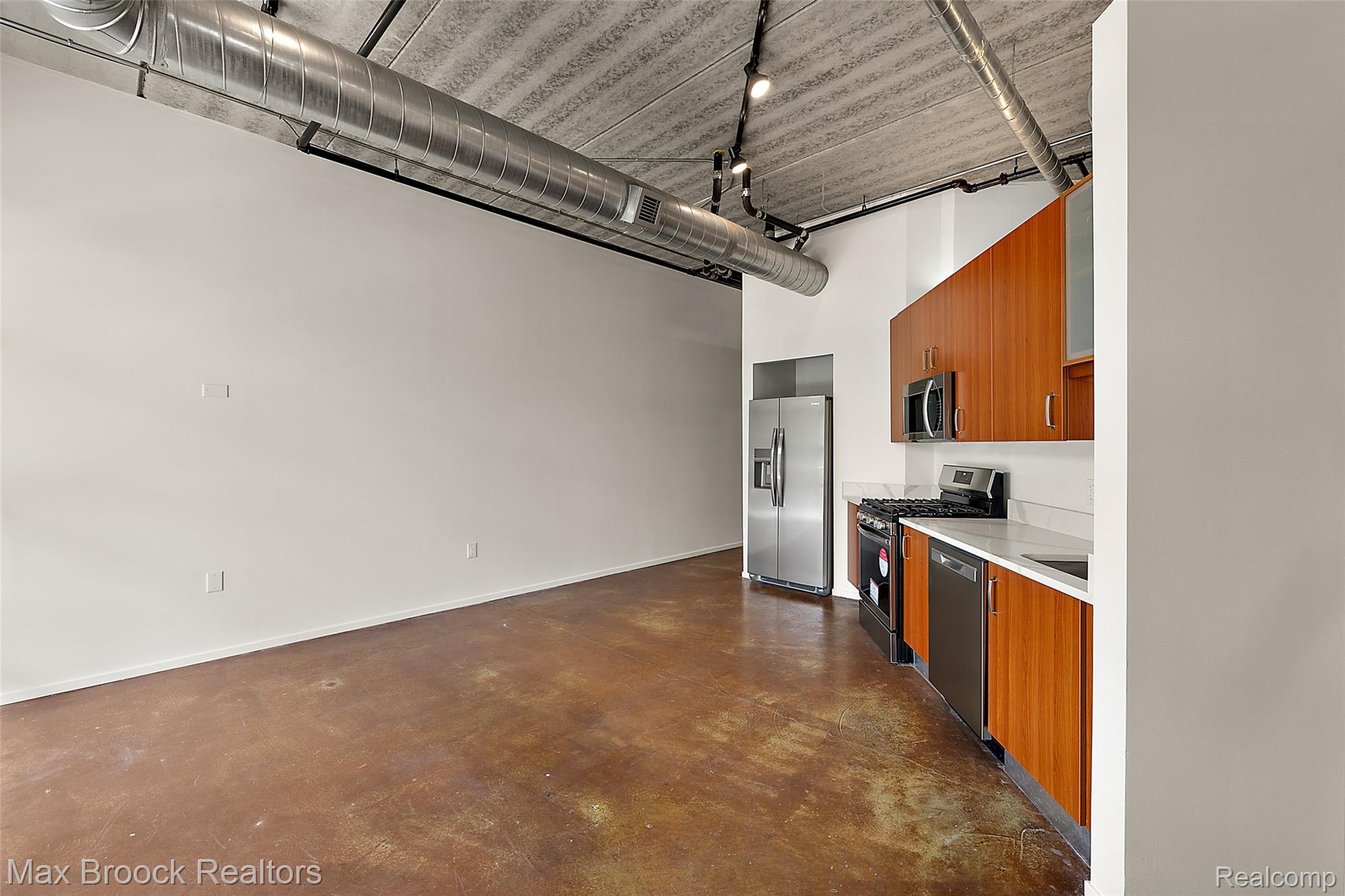 333 E Parent Avenue 26