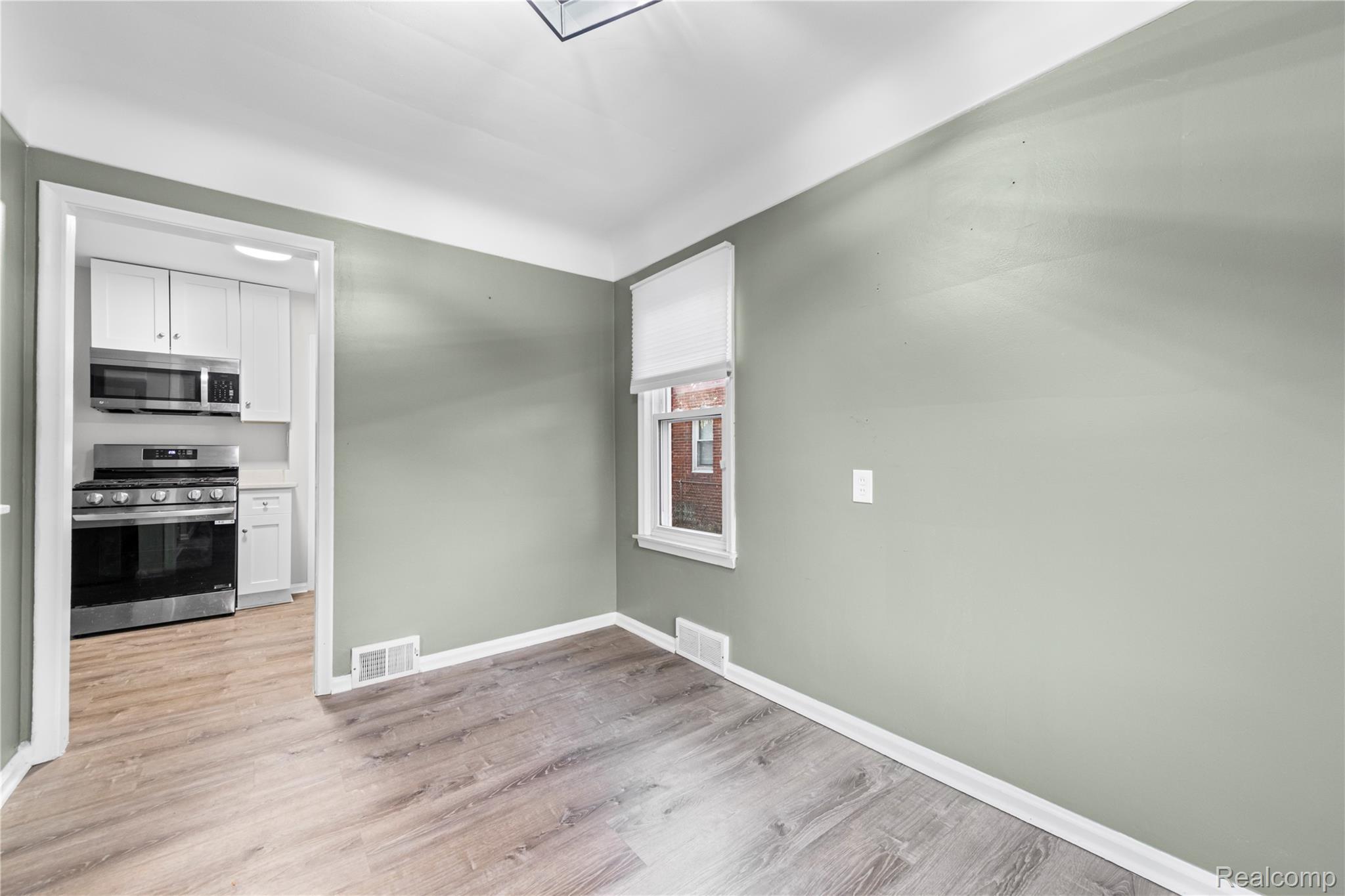 21228 Newcastle Road