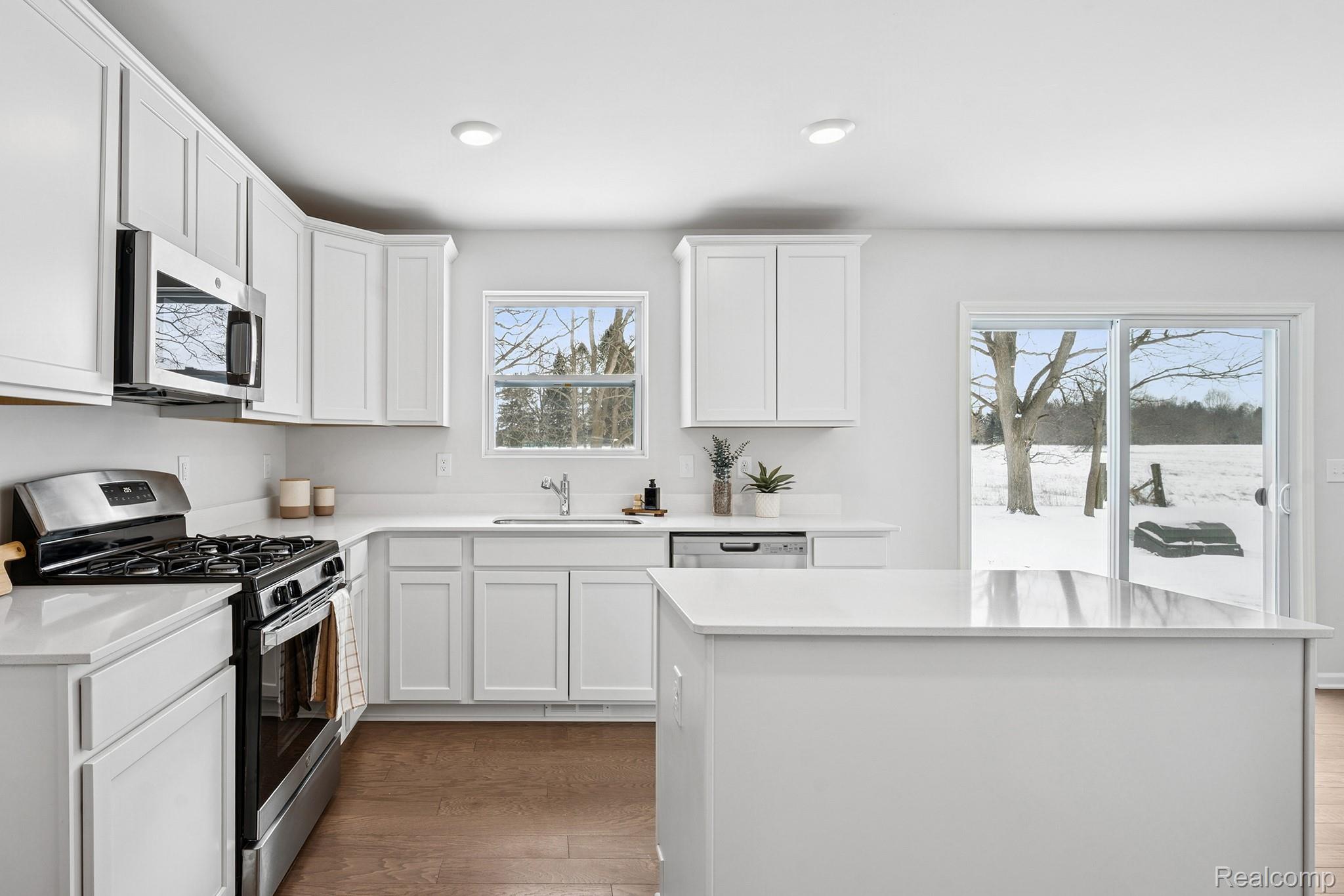 660 Countryside Drive