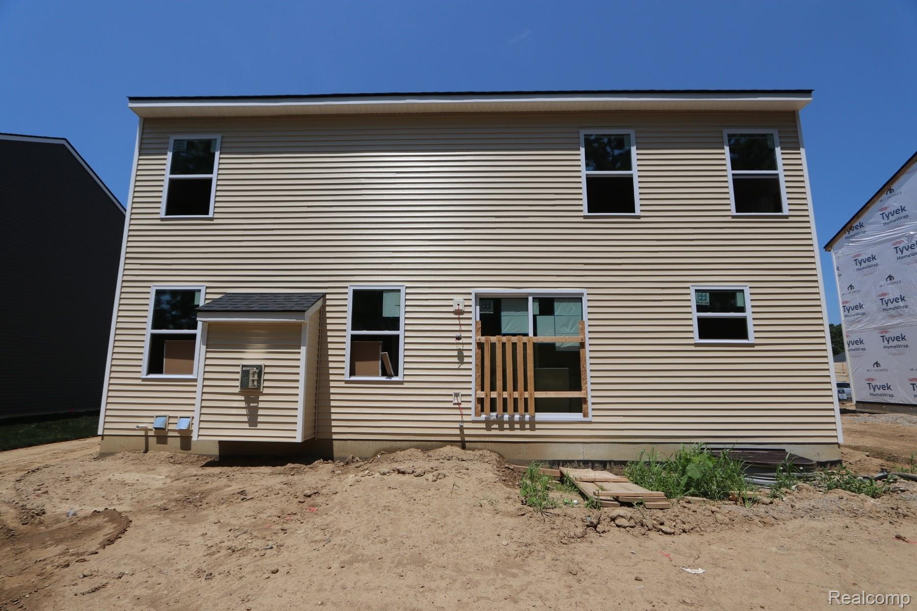 660 Countryside Drive
