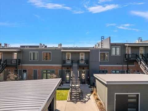 220 King Street 10 Lowell City MI 49331