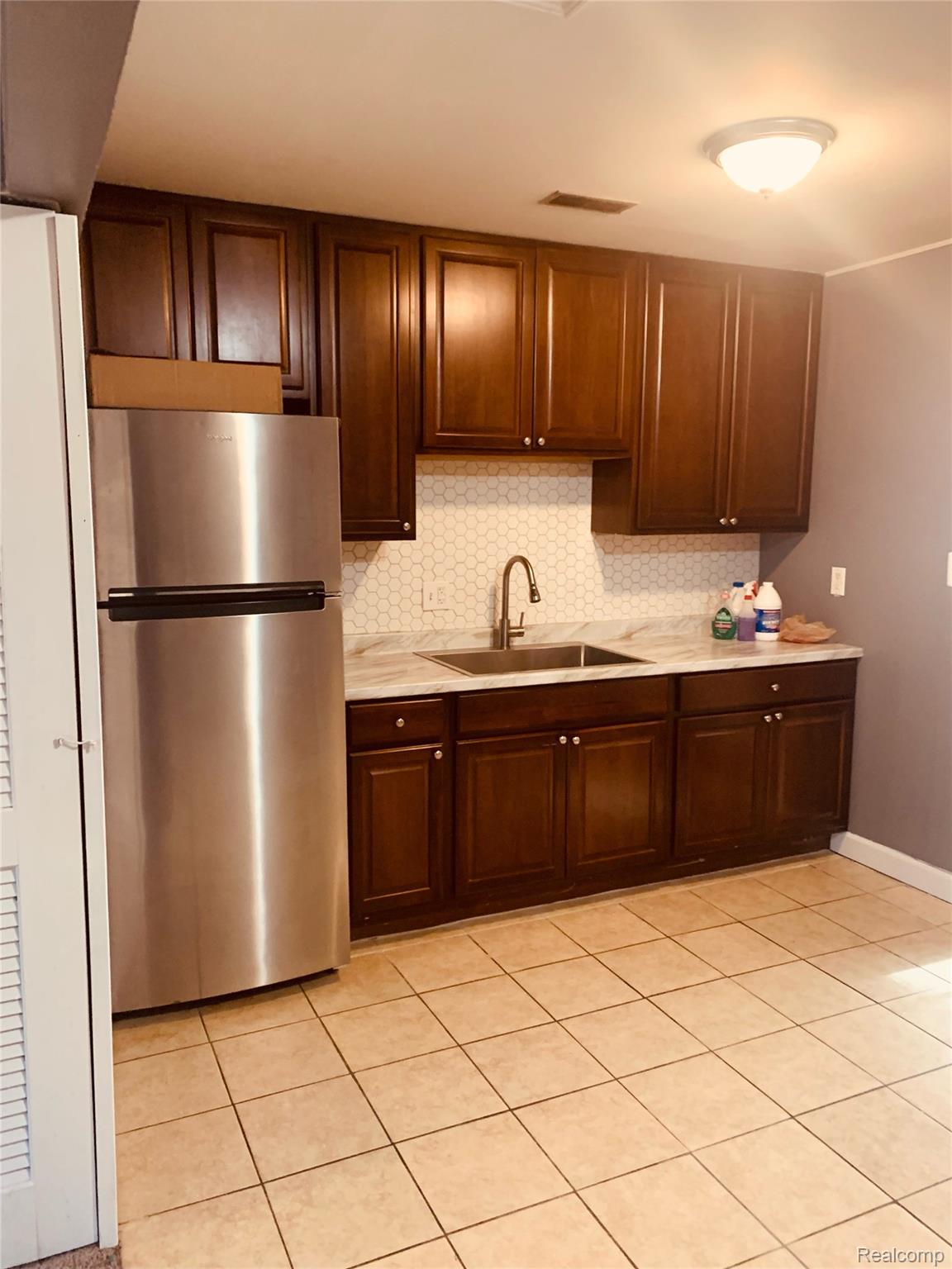 22751 ROSEWOOD Street