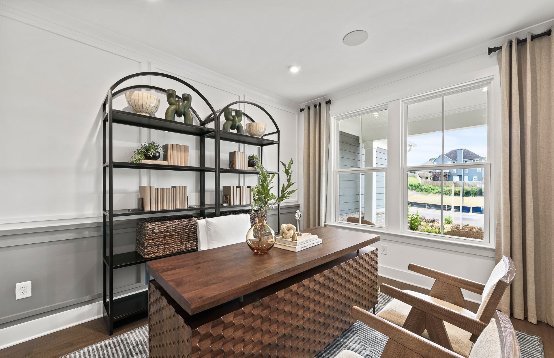 4133 Bay Terrace