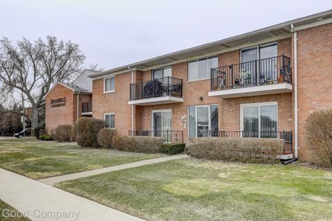 32075 Beaconsfield Street 29 Roseville City MI 48066