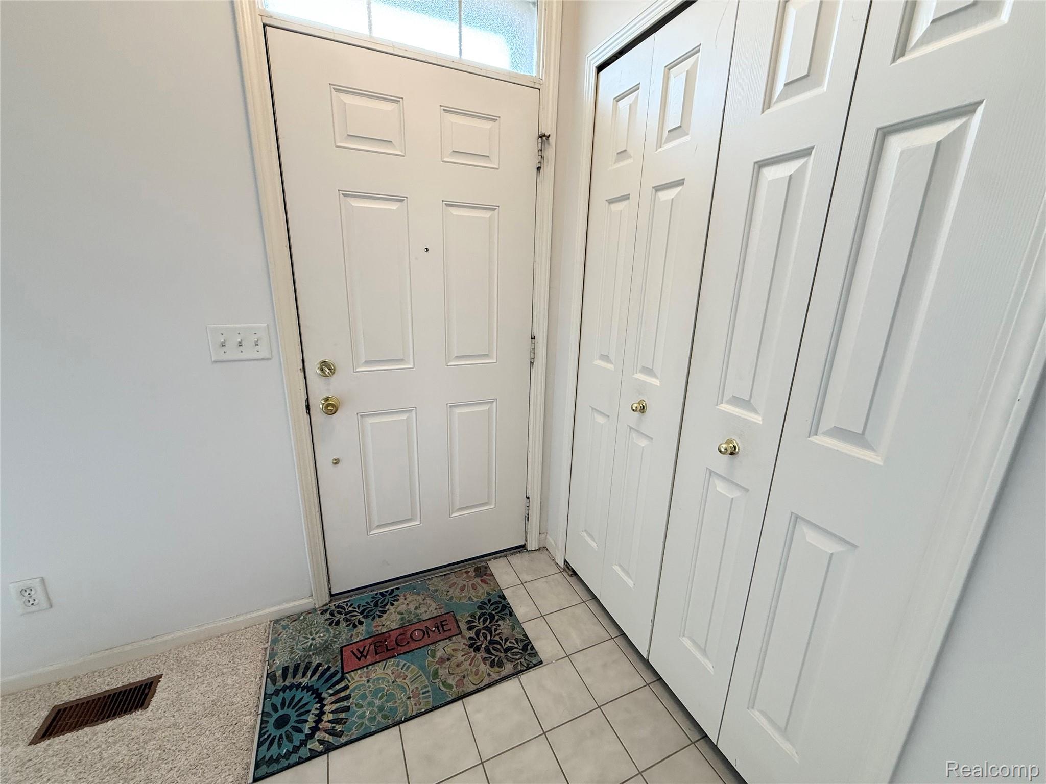 29419 E Glen Oaks Boulevard