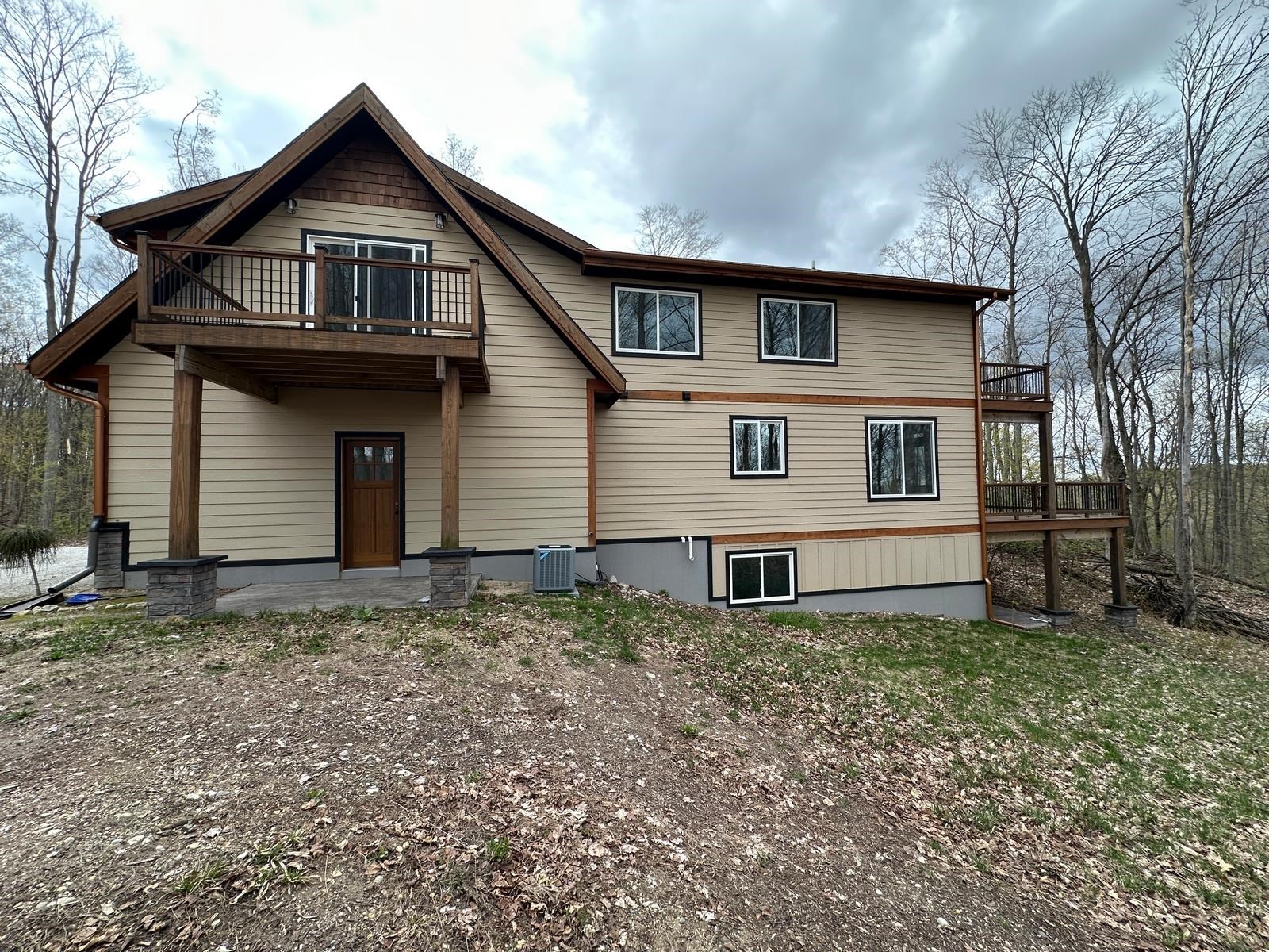 7058 Shade Tree Lane