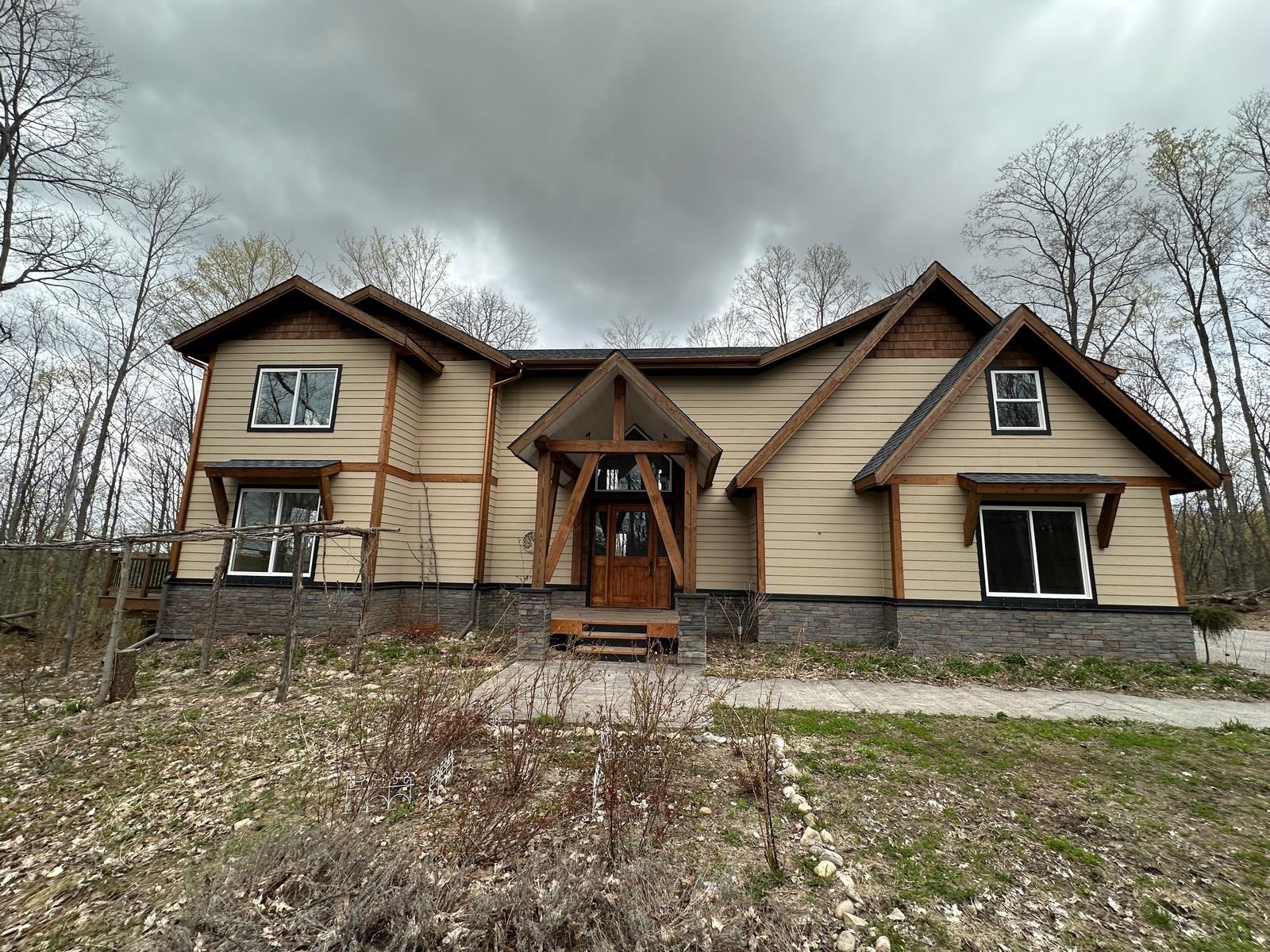 7058 Shade Tree Lane