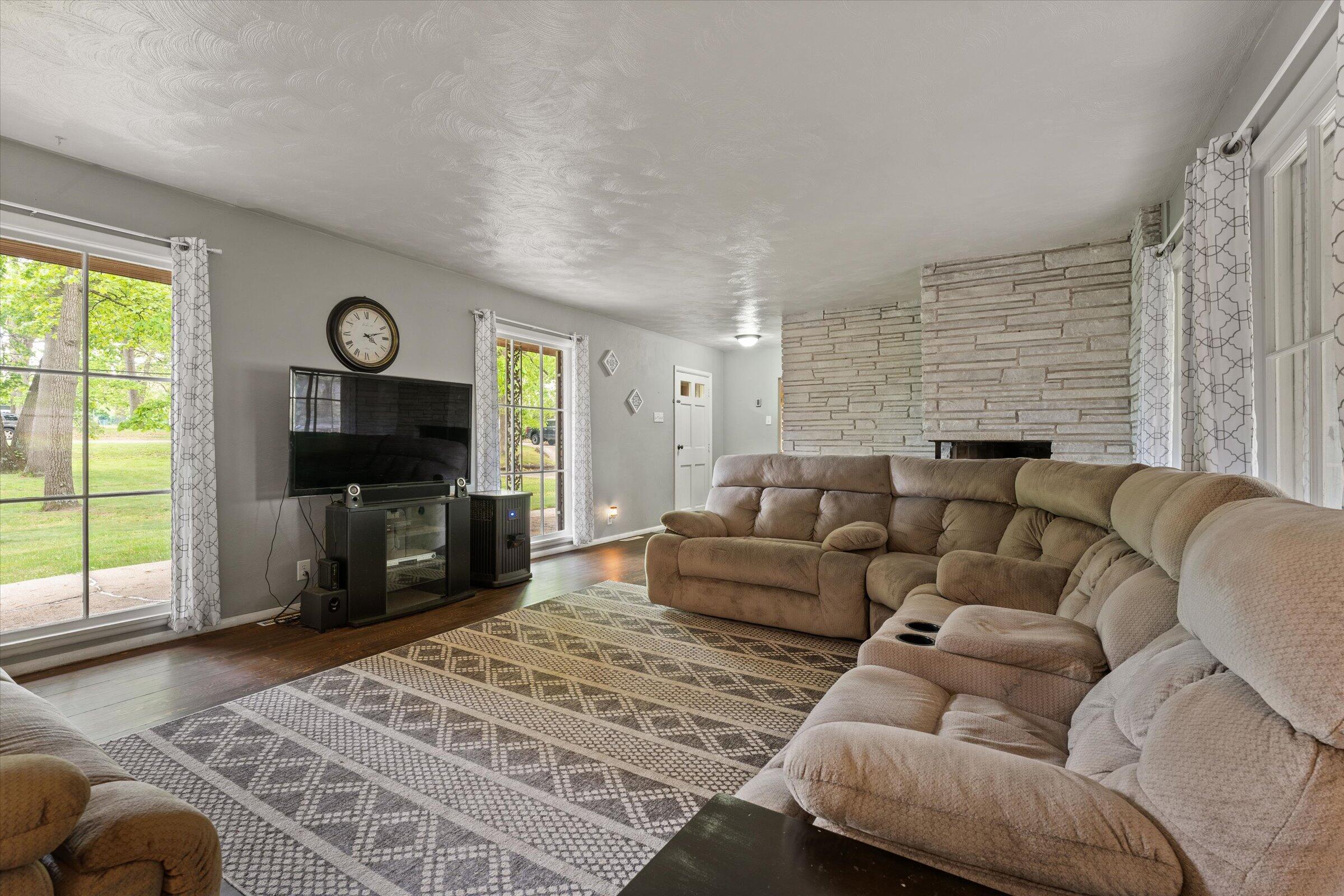 2240 S 13th Street