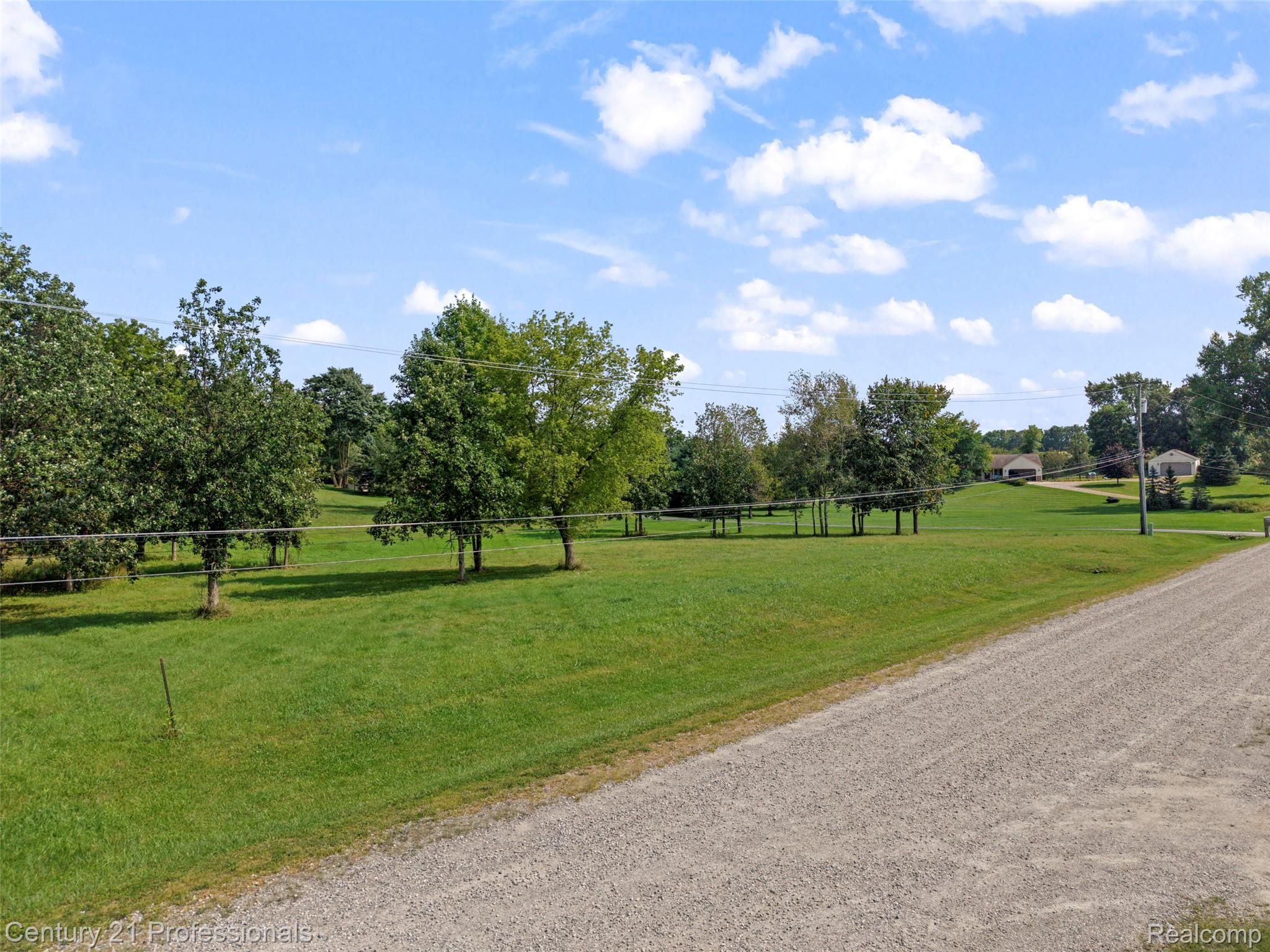 1920 Deer Run Lane