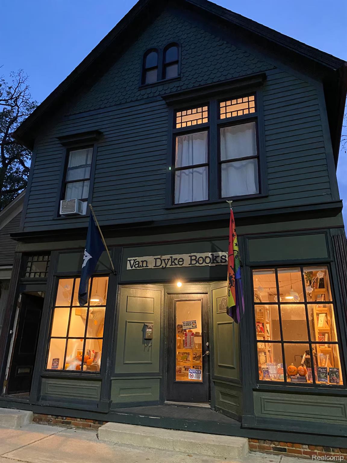 1417 Van Dyke Street